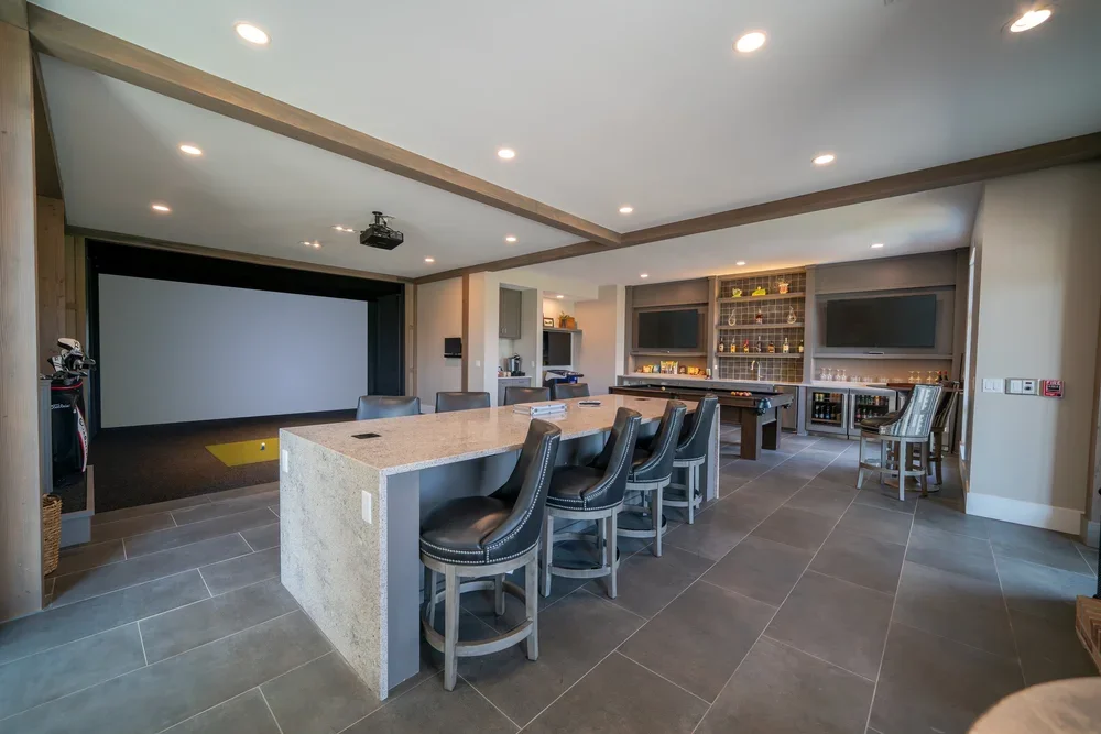 Al-Owners_Cottage-Basement-DSC0573.webp