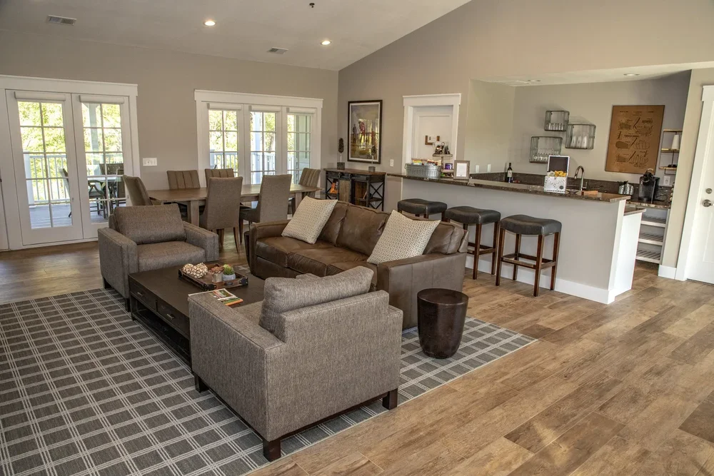 AL-Cottage_Interior-0105.webp