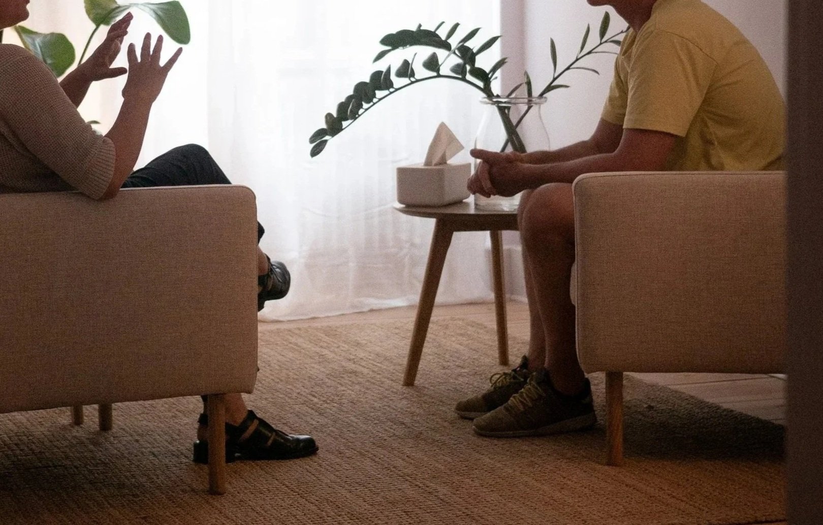 Francisca Cifuentes | Psicóloga en Berlín
Terapia individual, de pareja y grupal. Mindfulness y estilo de vida consciente para transitar la vida con más calma, claridad y bienestar.