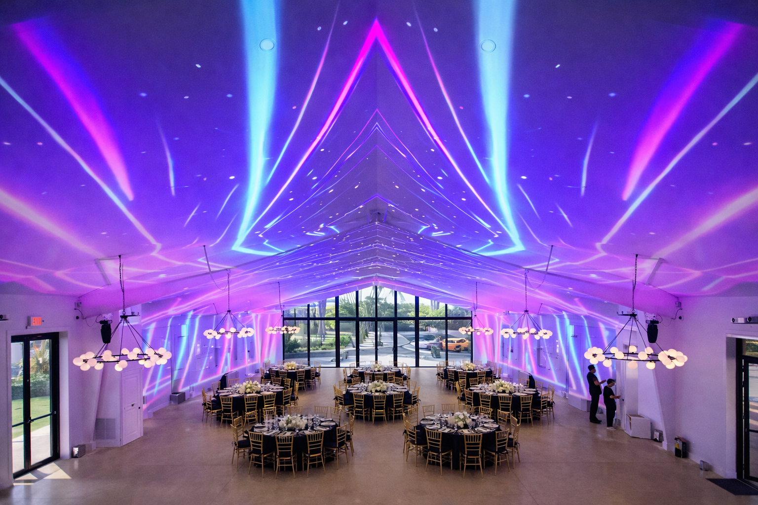 Projection Mapping Wedding Venue in Miami: How It Works at Gran Paraiso Gardens