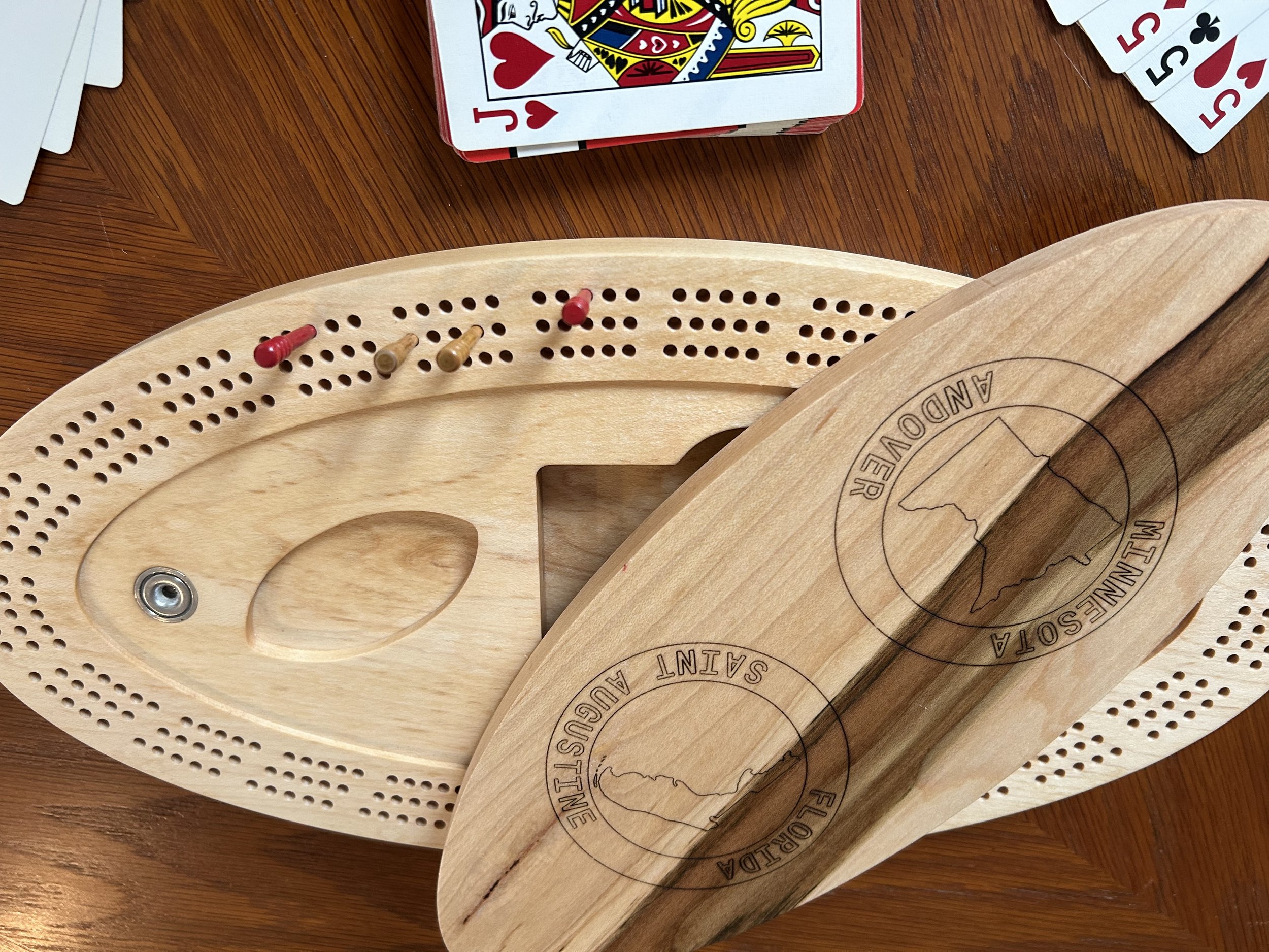 Oval Cribbage Board and Top with Peg and Card Holder