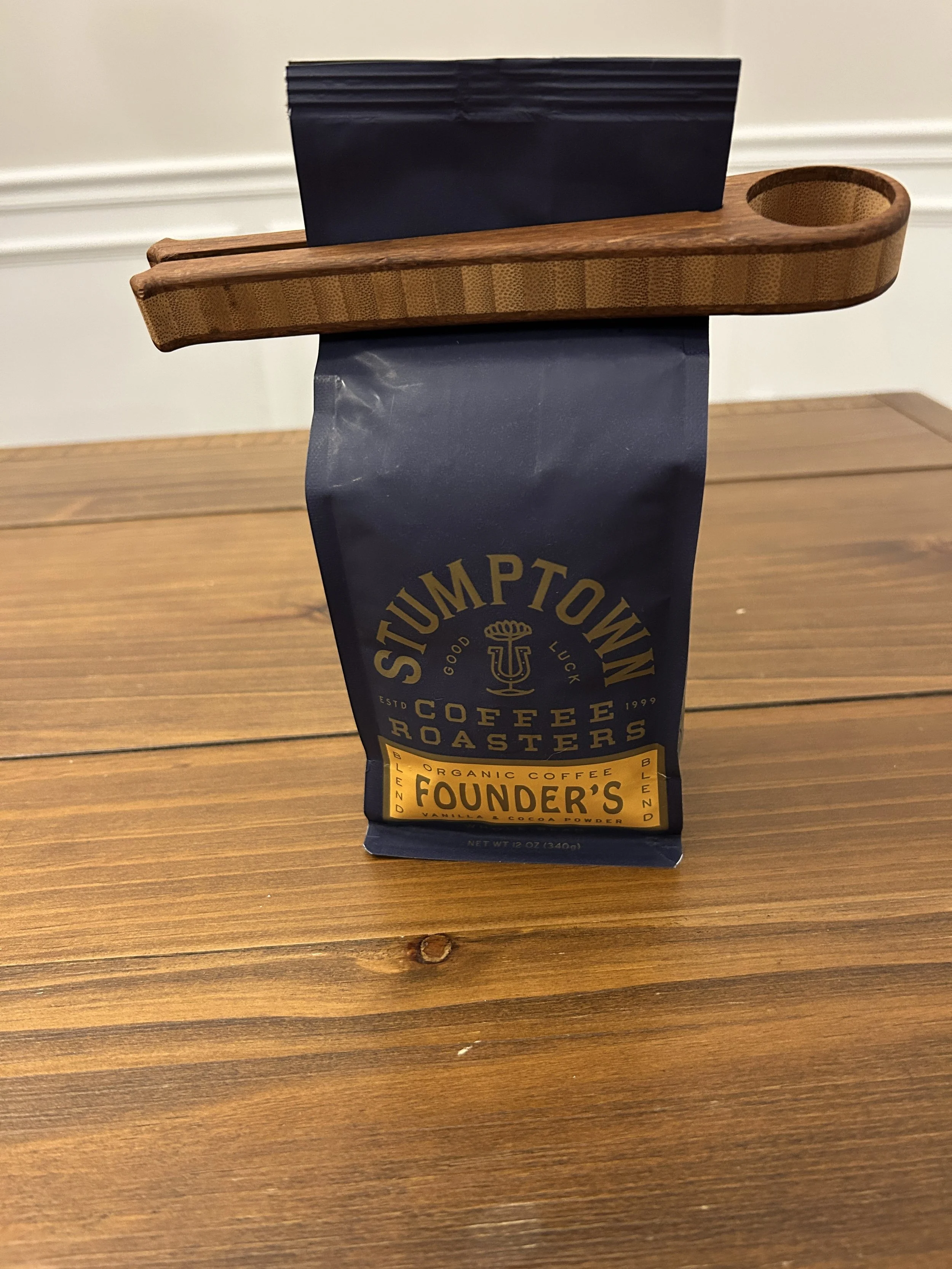 Coffee Clip with Scoop 5.JPG