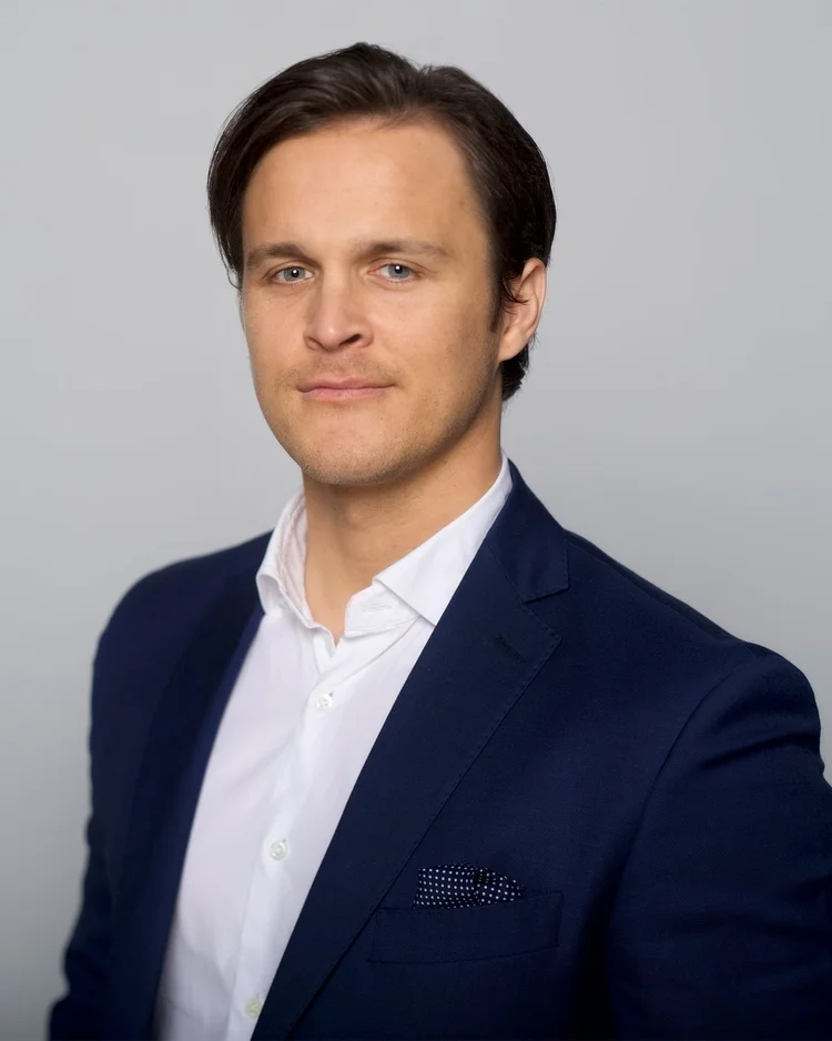 Portrett av Thomas, daglig leder i Klientbooking