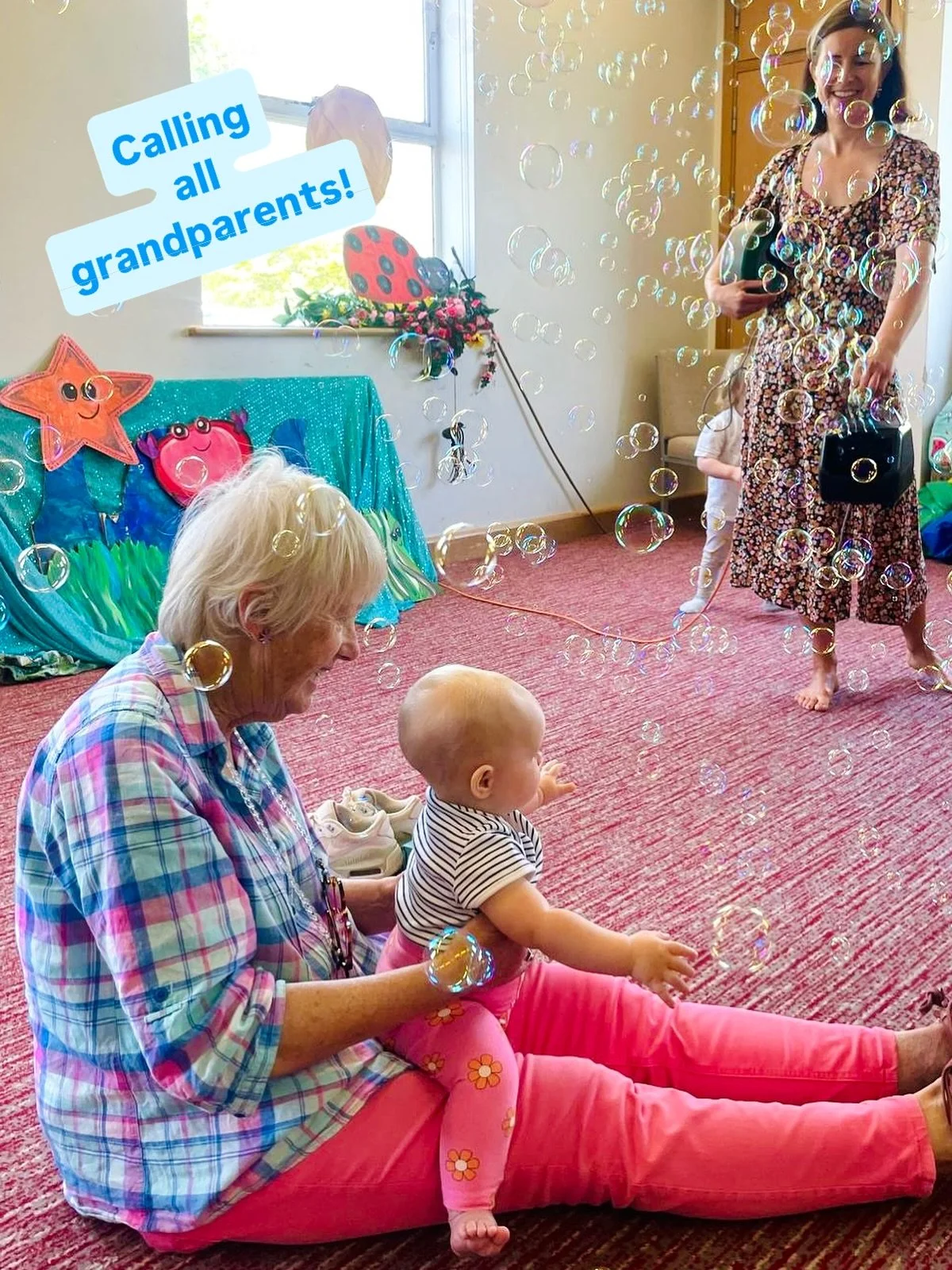 I love it when grandmas and grandpas come to Mini Music Makers! Seeing that special bond between grandchild and grandparent is so beautiful. If your parents look after your little one on Mondays/Thursdays/Fridays, why not treat them to a MMM class? W