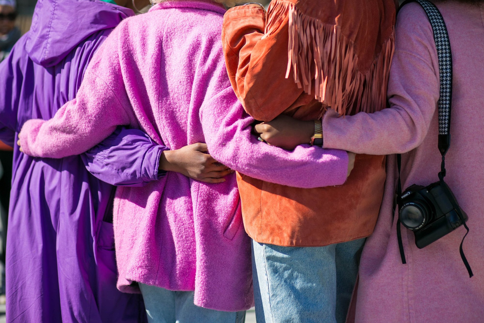 Redes de apoyo entre Mujeres