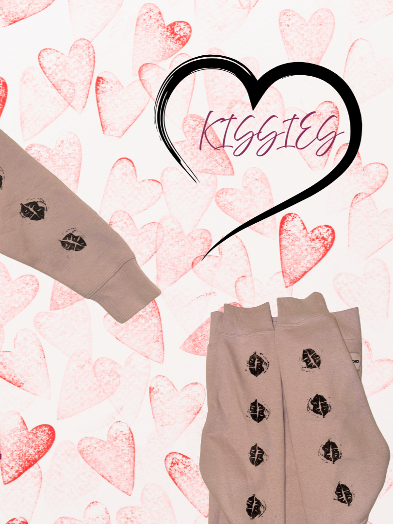 Kissies: Dusty Rose Fleece Lined Loose fit Sweatshirt Size M