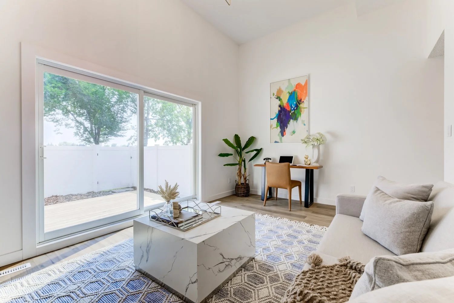 11936 145 Ave-12.jpg