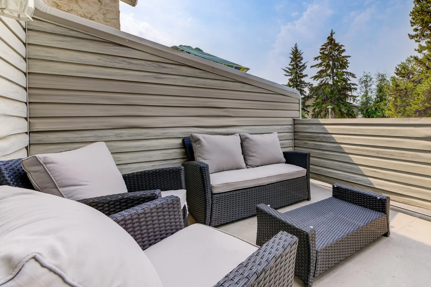 11936 145 Ave-37.jpg