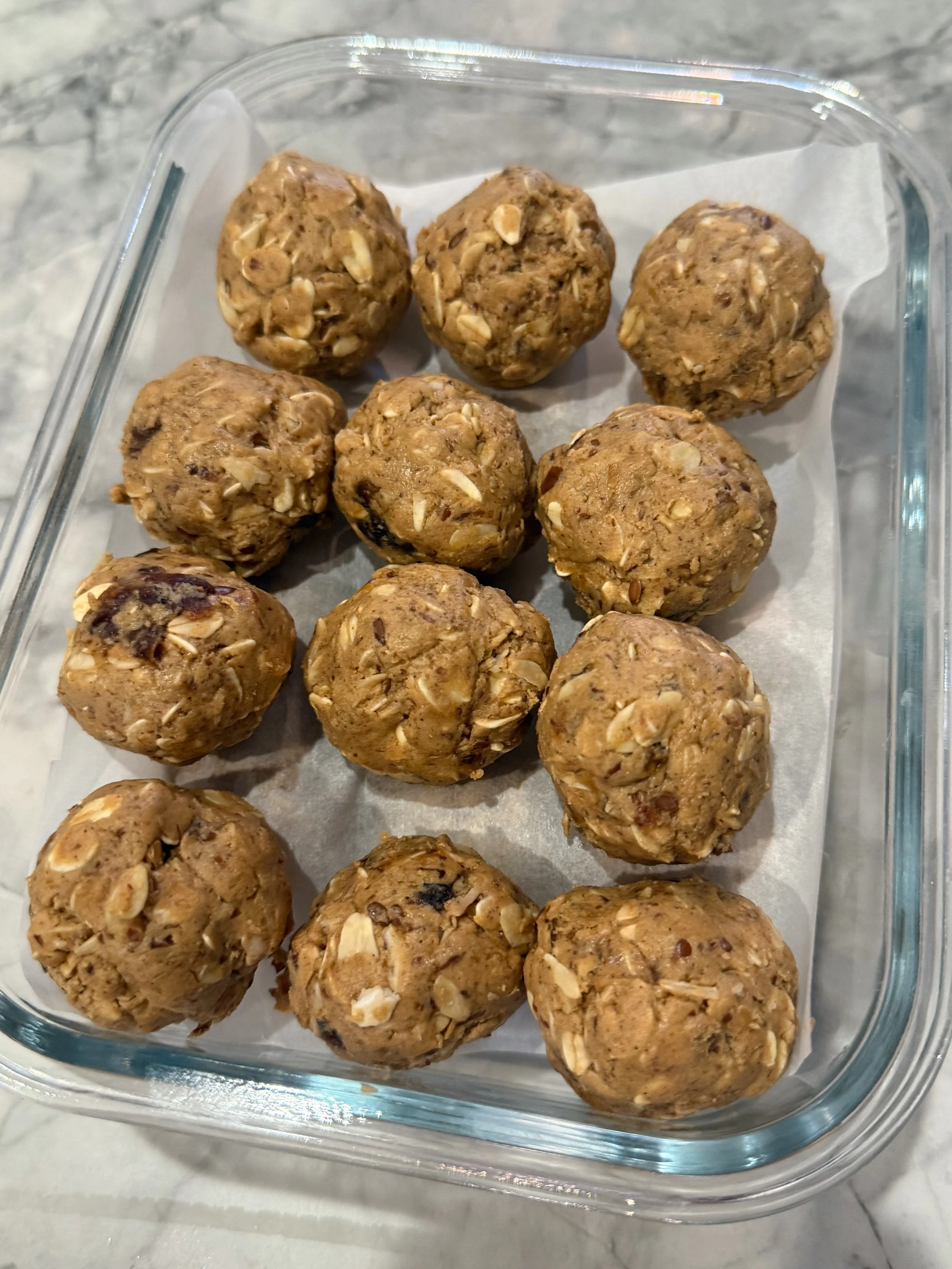 Cinnamon Date Energy Protein Balls 