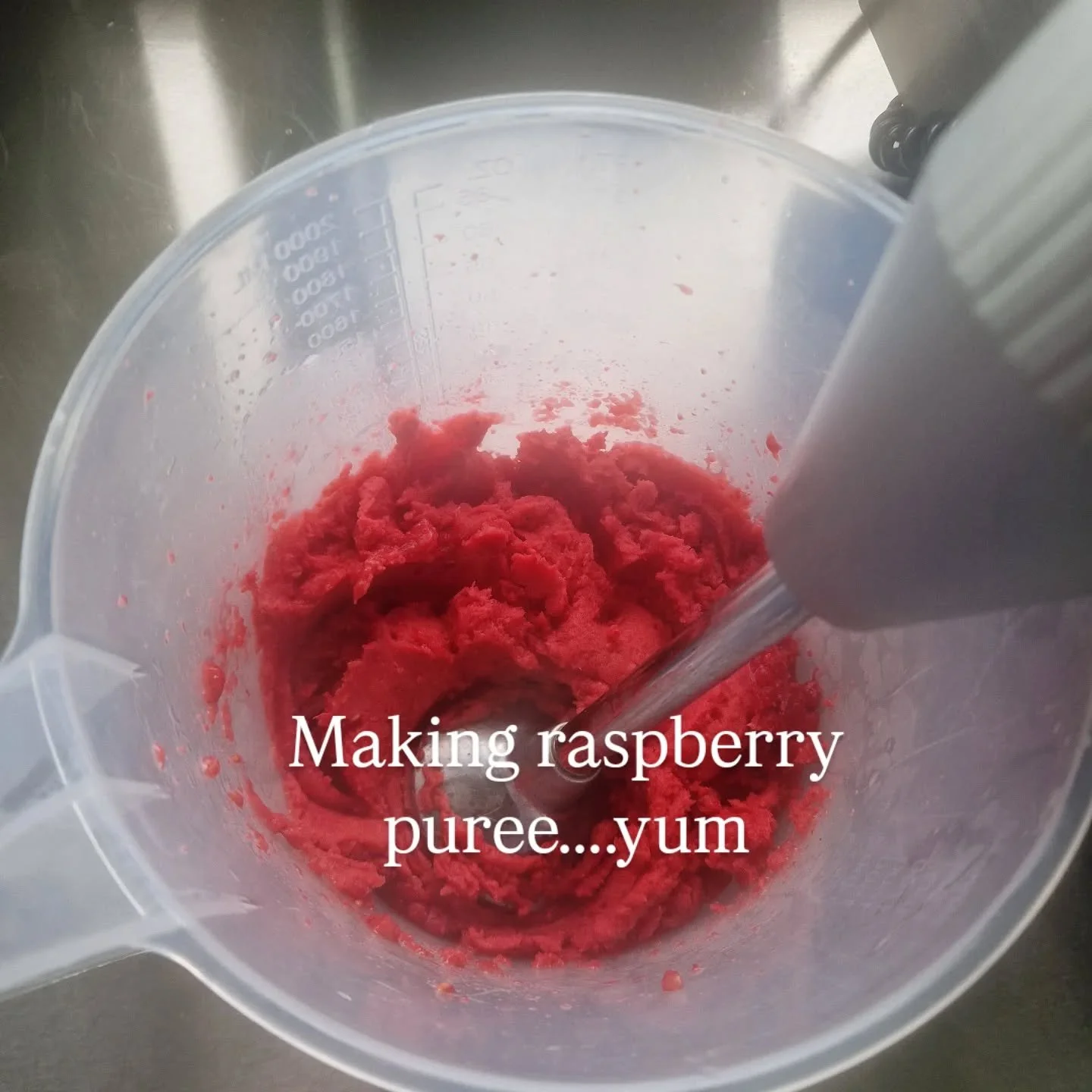 It's been too long since I made a raspberry batch.

Tomorrow and all will be restored in this (vegan) gelato life.

#raspberry #scottishberries #raspberrygelato #kingstononspey #kingstingelato