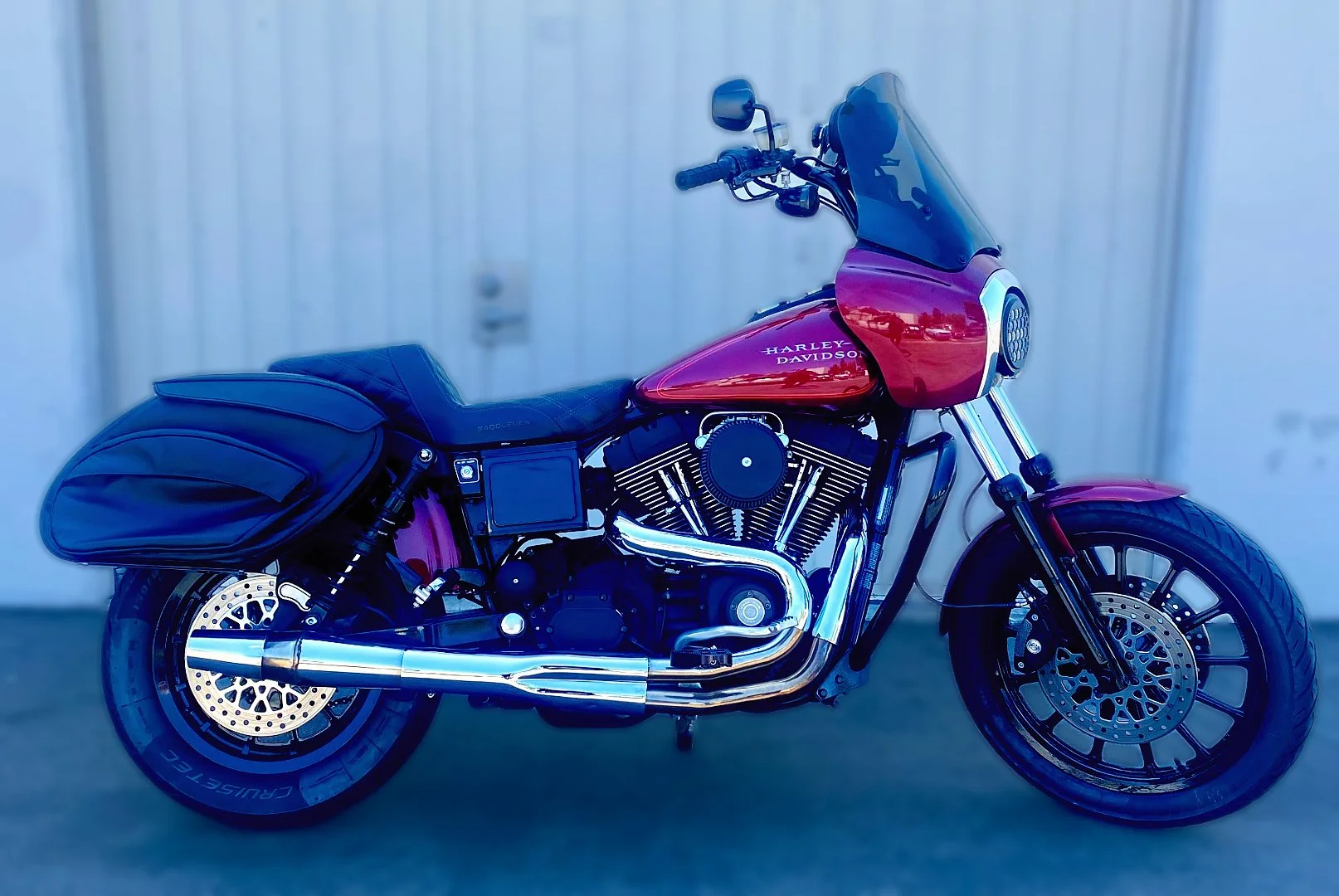 Early-Model Harley Dyna T-Sport