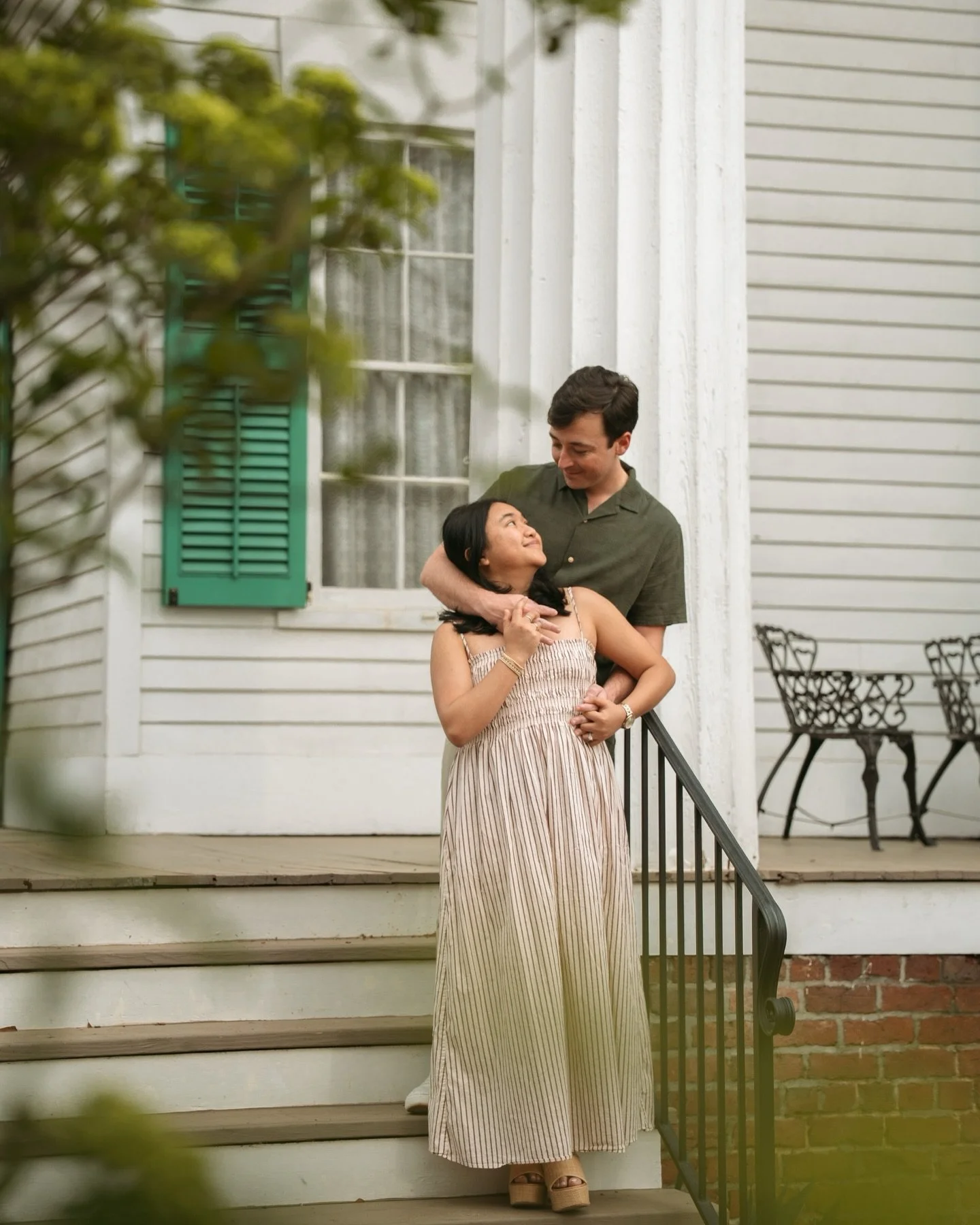 Hanging out with these two felt less like a shoot and more like catching up with old friends. Barrington Hall was the perfect backdrop, and we are absolutely counting down the days for their big day in Savannah this summer 😇🤍