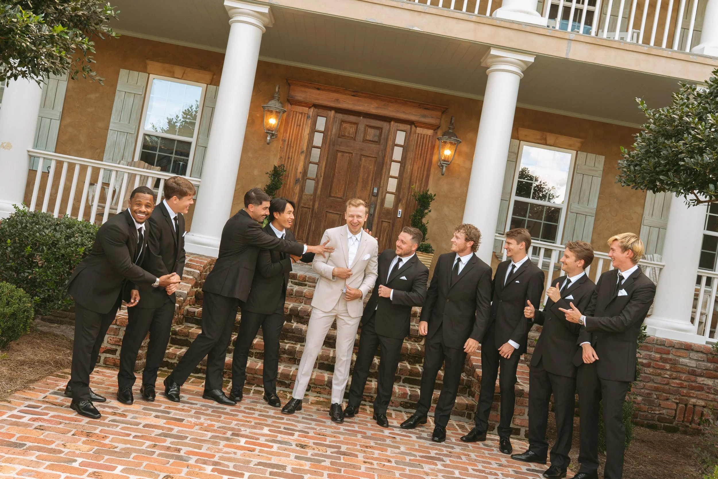 Made_by_Jam_-_Riggs_Wedding_Guys-19.JPG