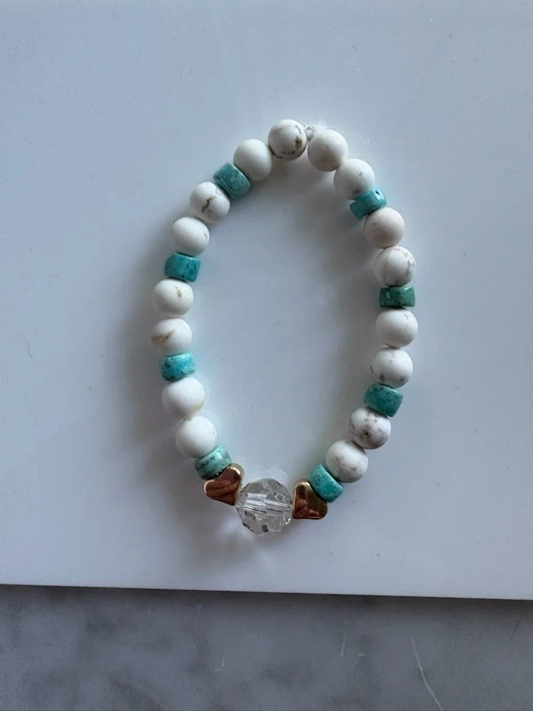 bracelet magnesite et turquoise pérou.jpg