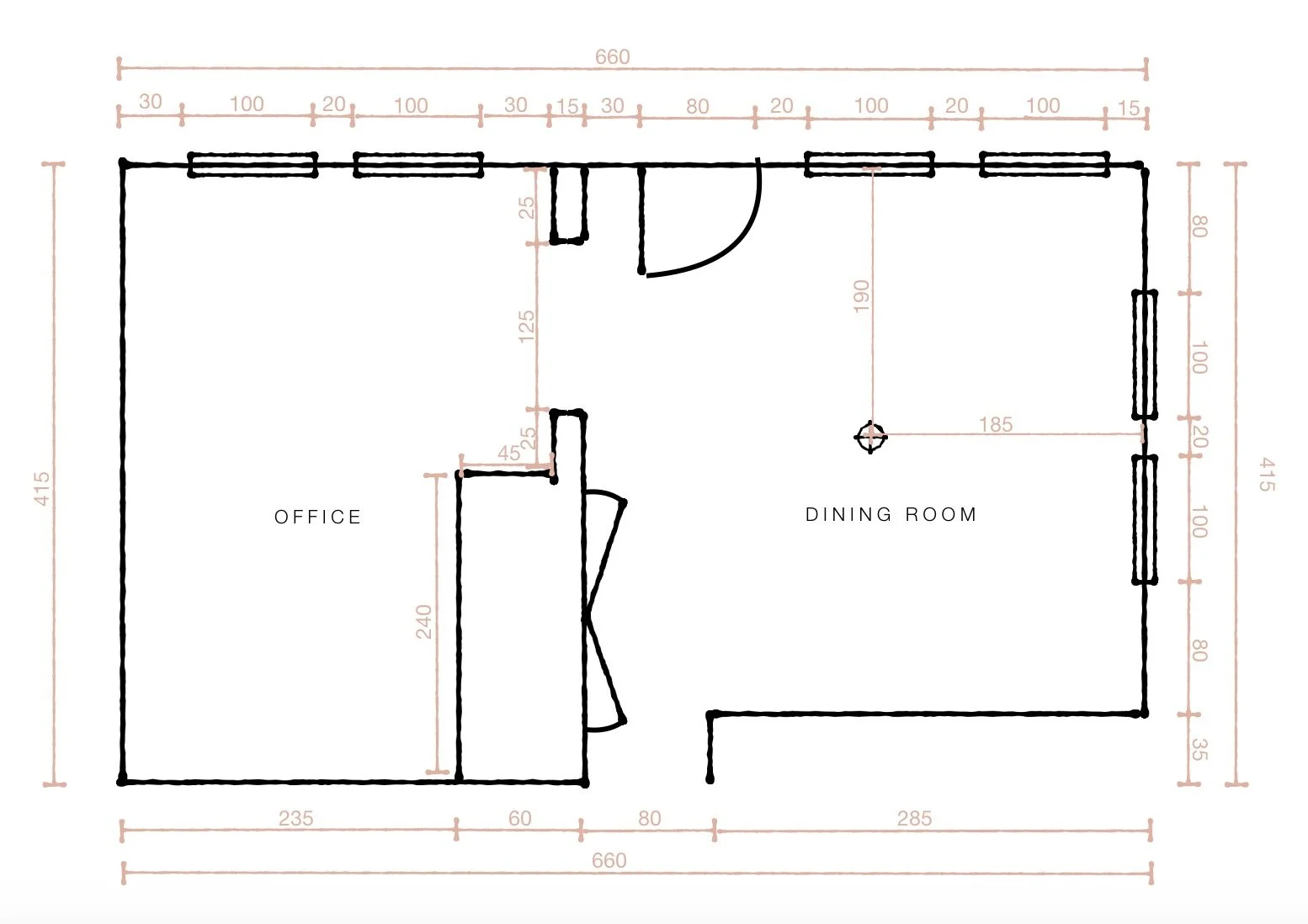 Floor plan of a house with labeled rooms: office and dining room, showing interior walls, doors, windows, and measurements in centimeters.