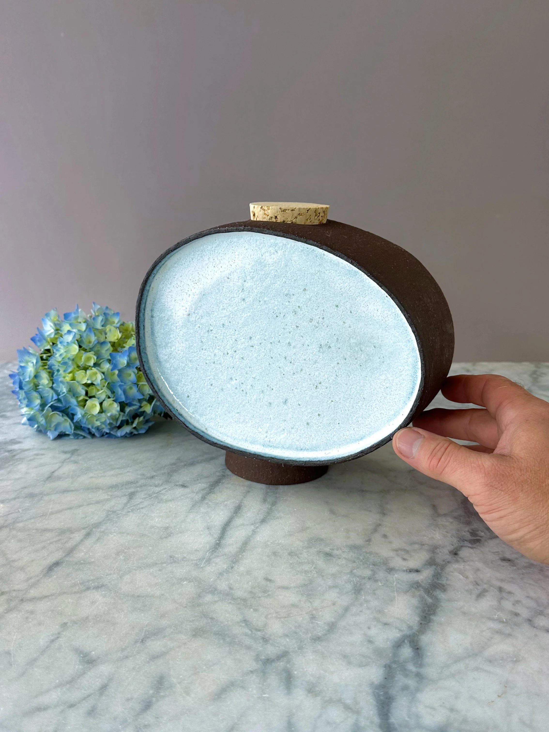 Parabola Urn -100- Large Pet, Keepsake