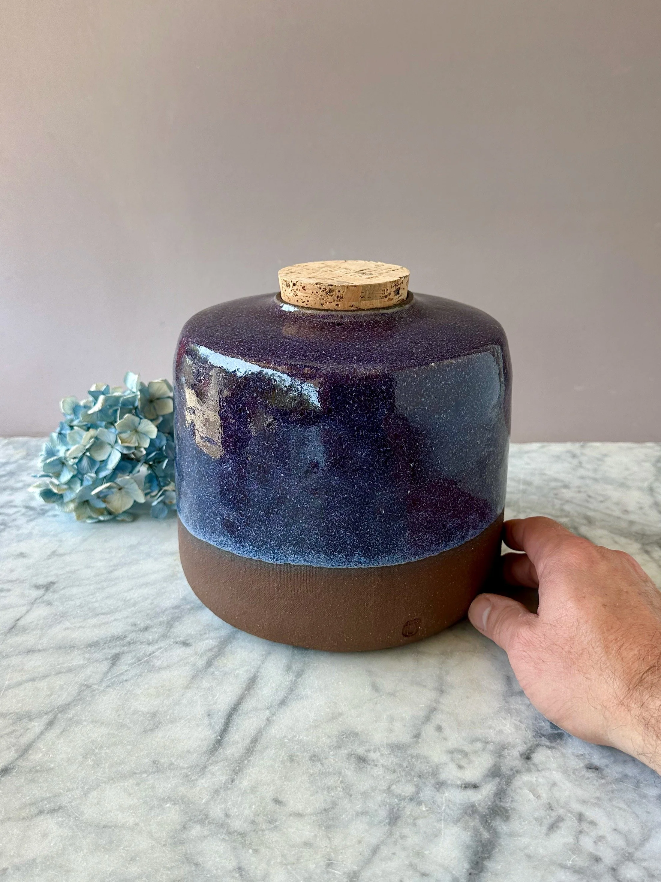 Serenity Urn -200- Full Size