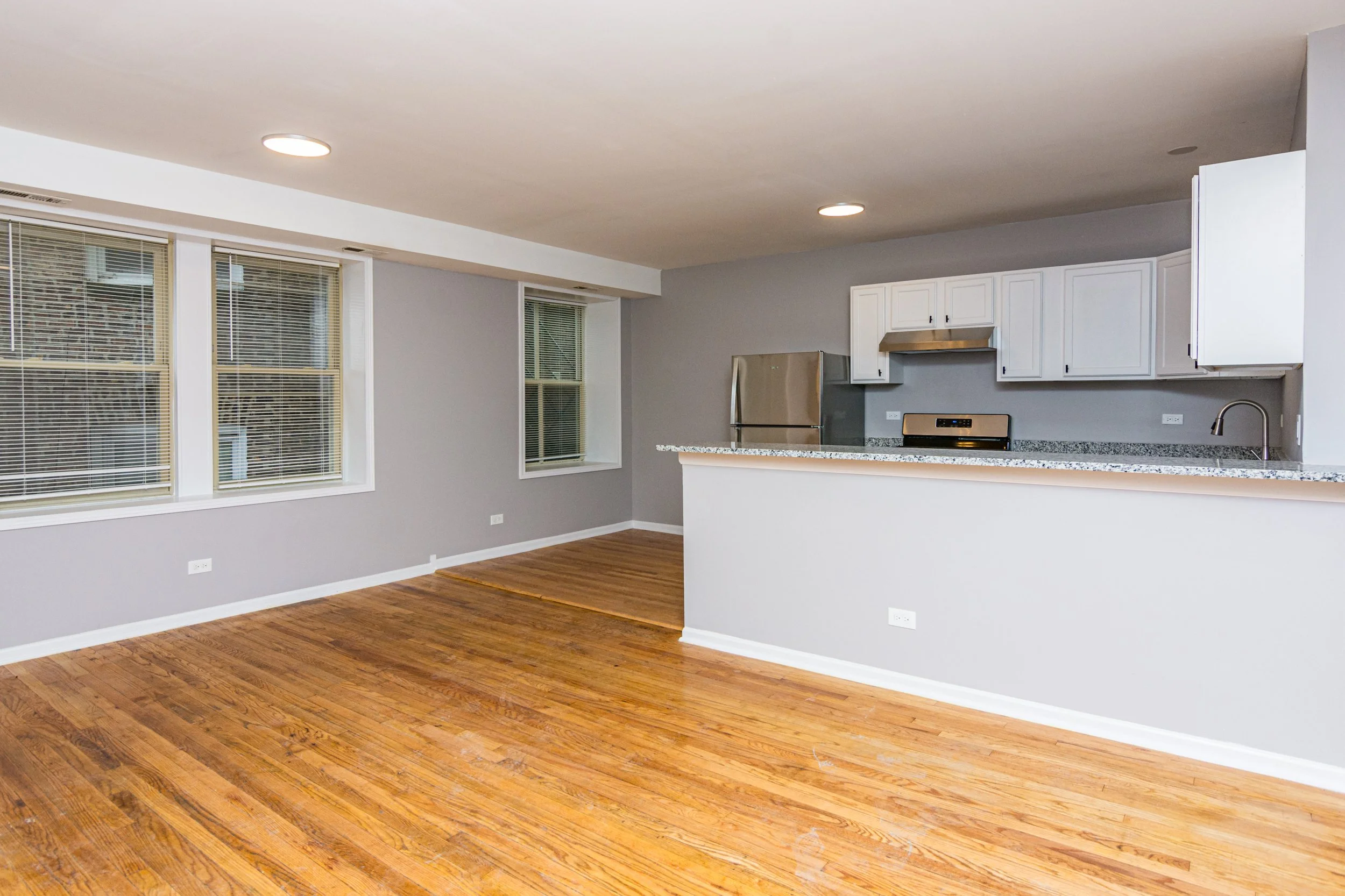 The shore residences 7350 s phillips ave chicago IL 60649 WPD apartments 1 bedroom 2 bedroom 3 bedroom modern south side of chicago south shore