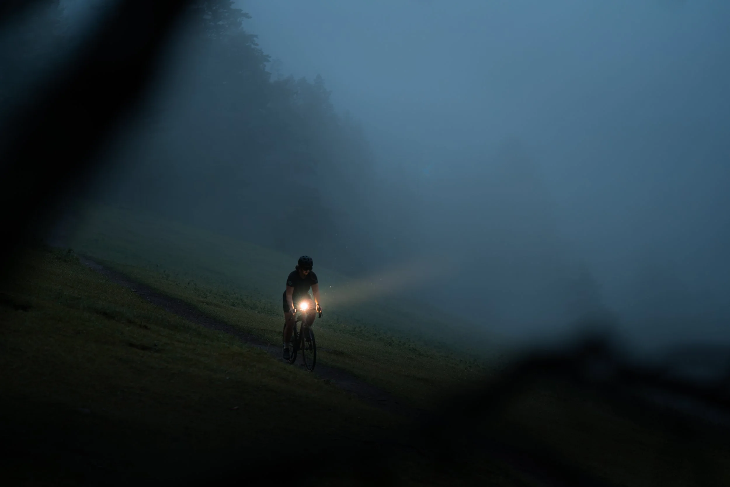 BADVisuals-gravelbiking-lighting-rockymountians-moody