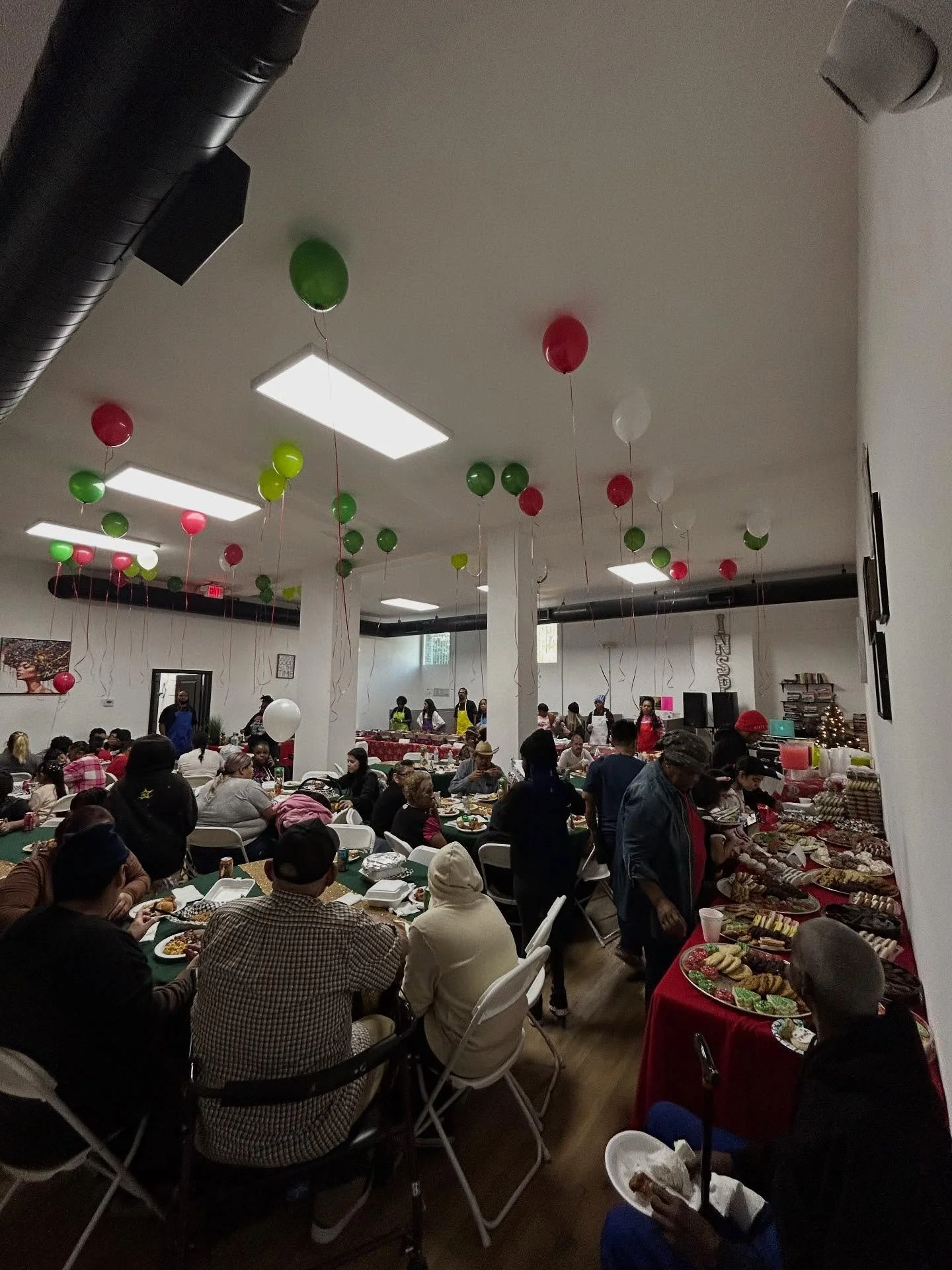 A look back at last year&rsquo;s Christmas Dinner for the community at our LA offices! Good food, warm smiles, and a reminder of how meaningful it is to gather. Thank you for being part of our community ❤️🎄✨