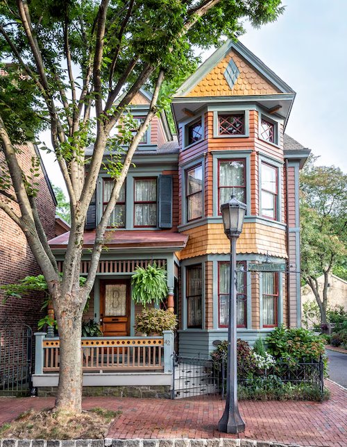 Blending Old with New: Modern Comforts in a Historic Lambertville Home