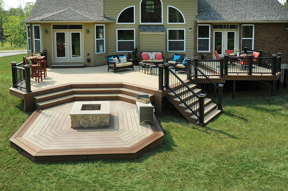 Deck Additions for Outdoor Entertaining: Turn Your Backyard Into a Destination