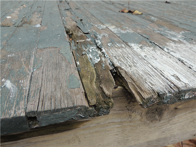 deck rot 1.jpg