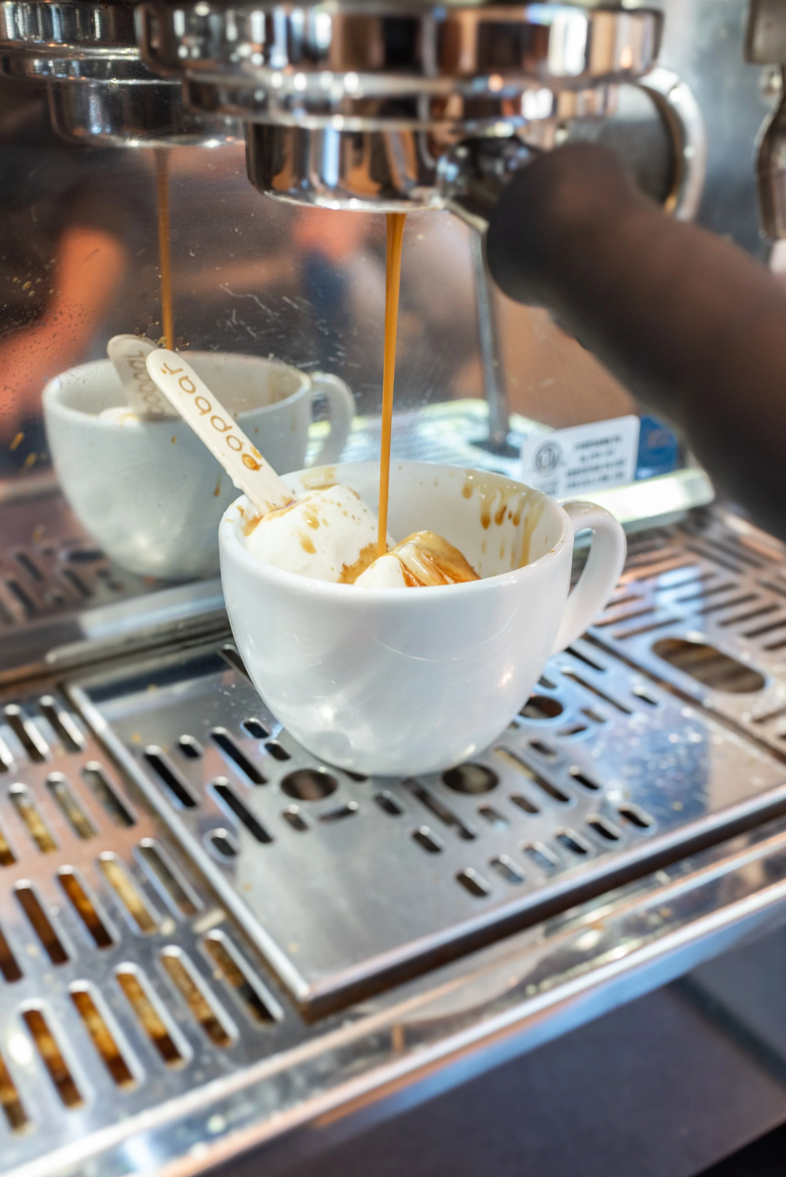AFFOGATO-02.jpg