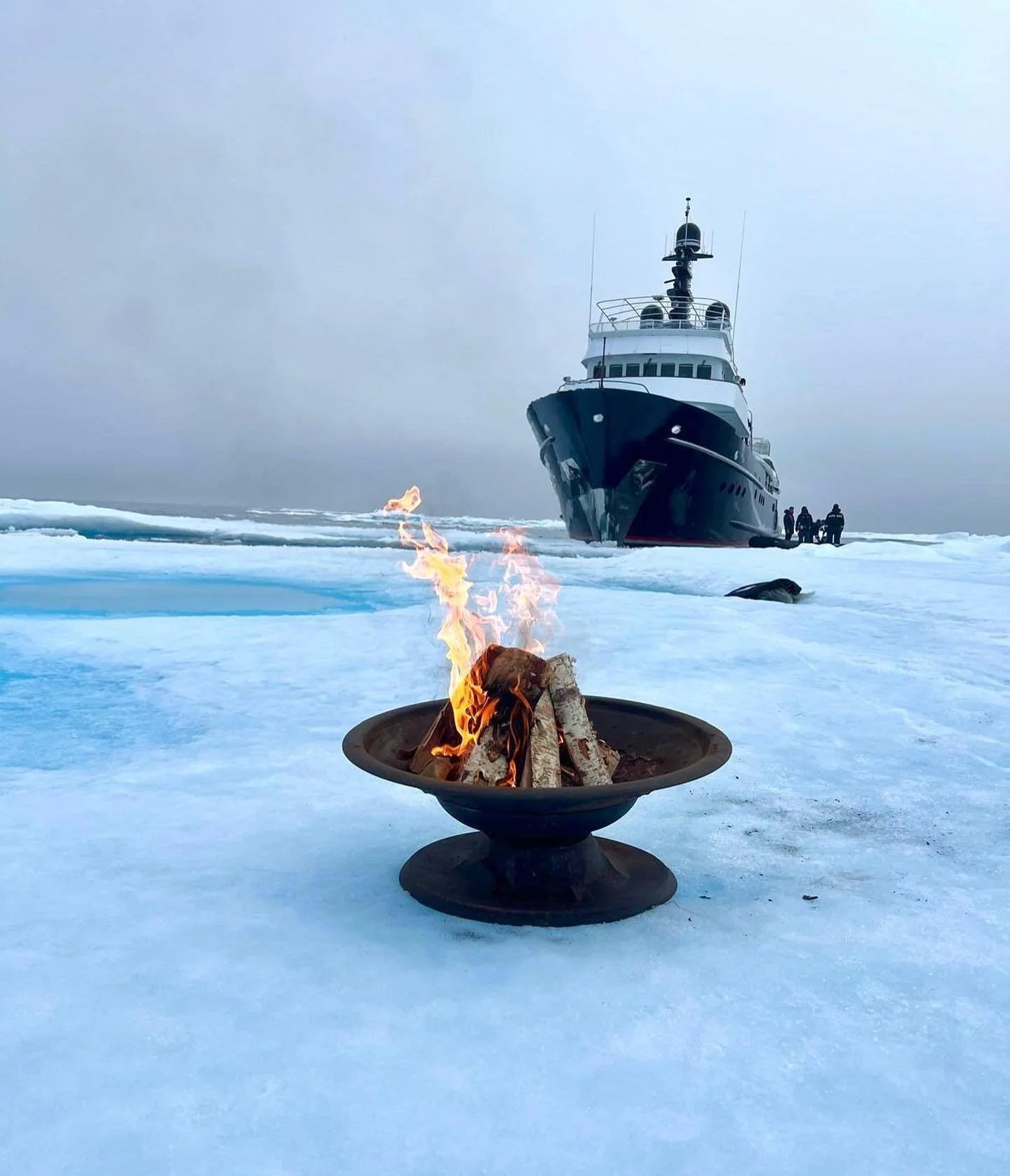 Venturing to the Northern Edge of the World with an amazing crew and a legendary hull #visitsvalbard #northpole #icenavigation #yachtcaptains #yachtlife #yachtcrew