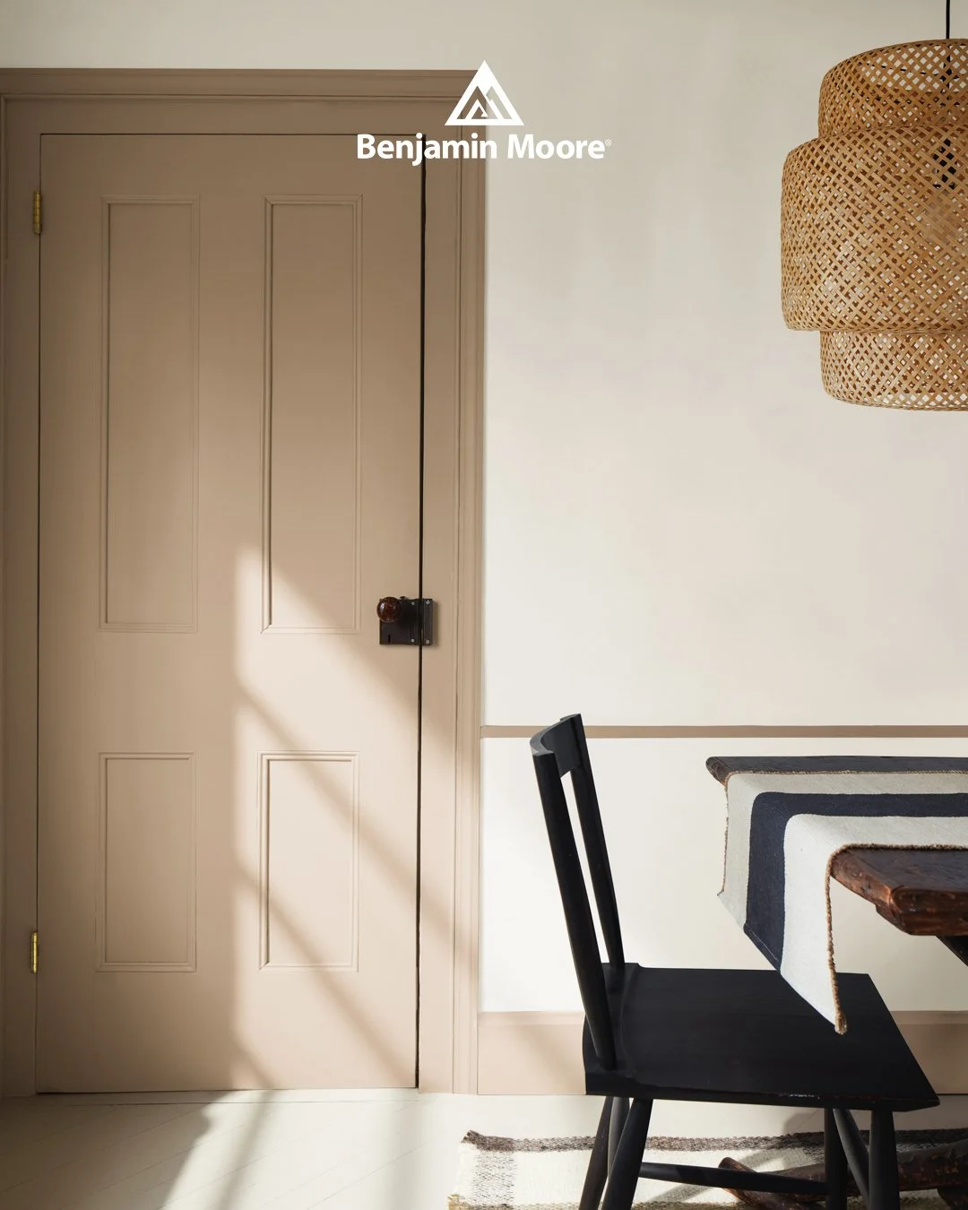 Benjmain Moore Swiss Coffee