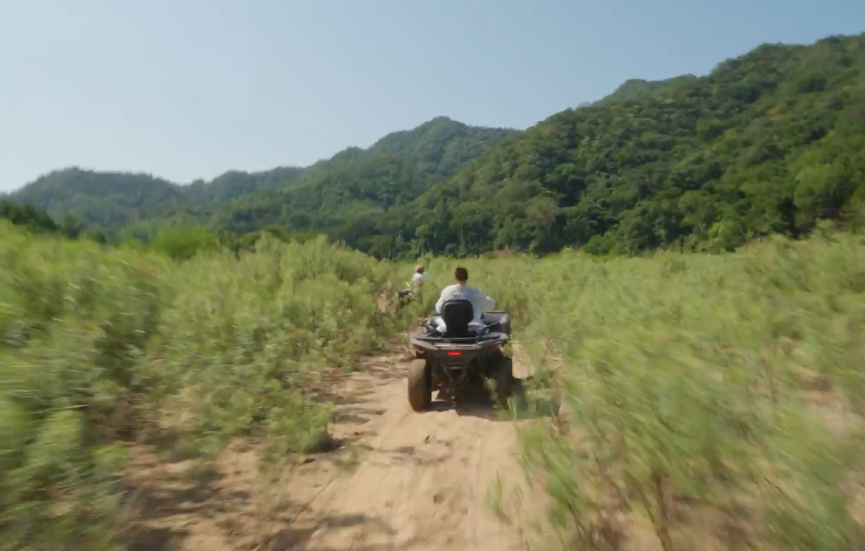  Off-Road Four-Wheeler Adventures 
 
Explore rugged terrain and scenic trails on guided four-wheeler rides. A fun, high-energy way to experience the landscape beyond the resort.
