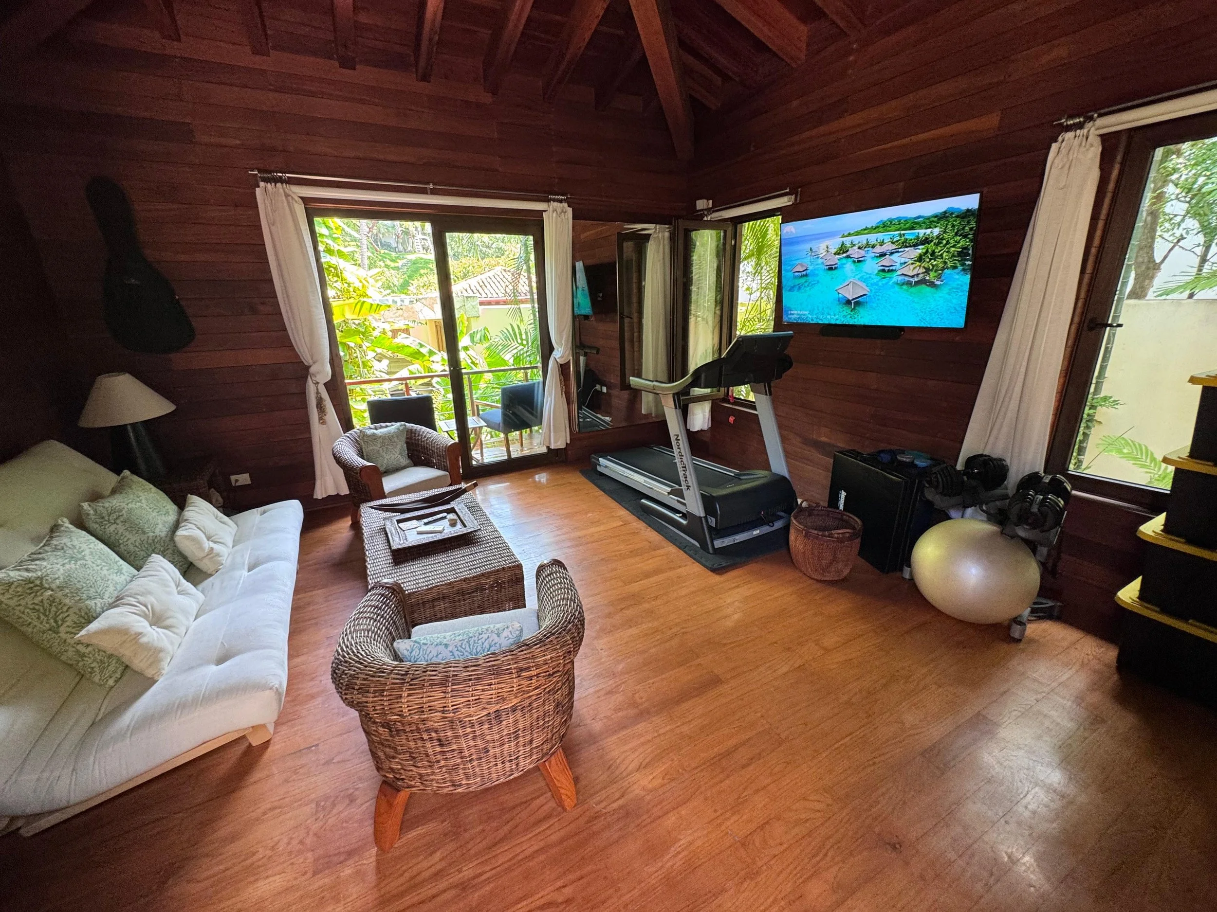 CASA TAUPA GYM