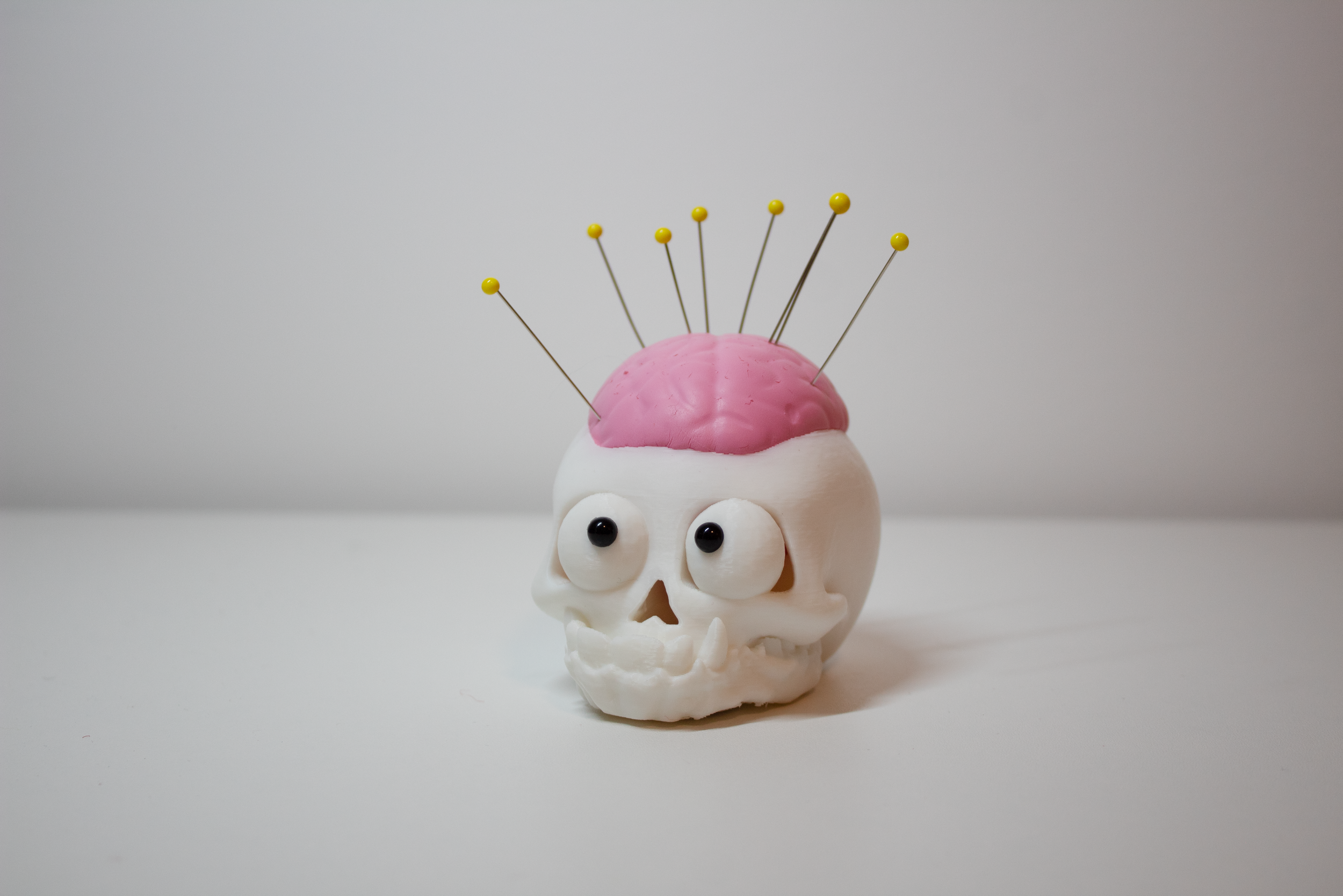 sewing_skull_1.png