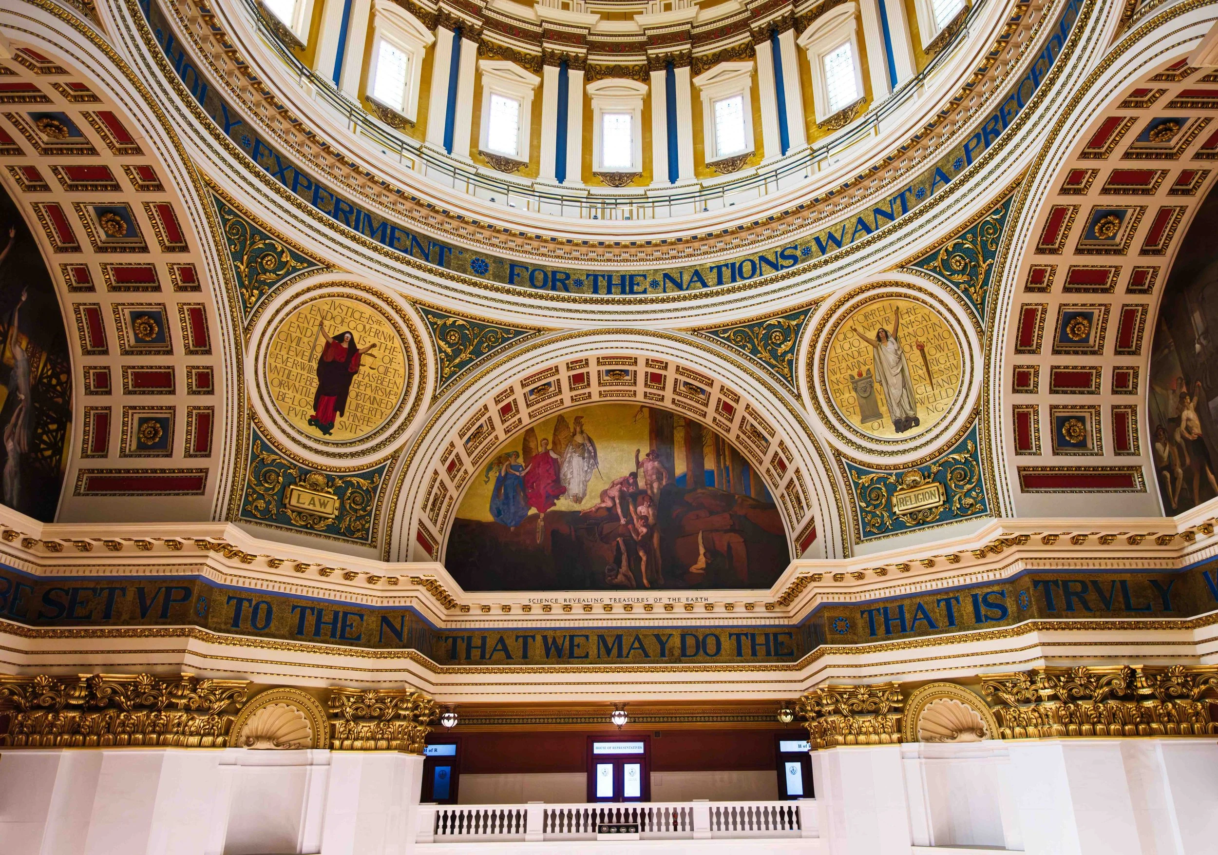 Law and Religion Symbols in the Rotunda