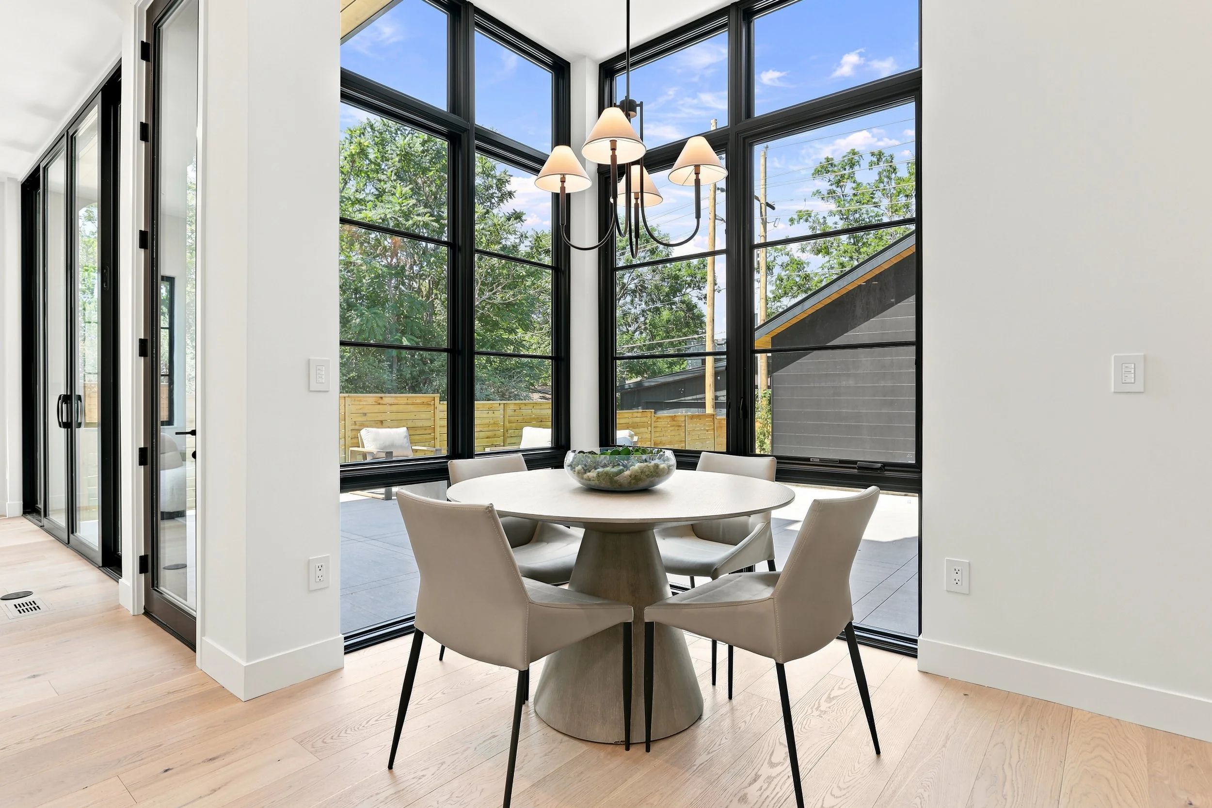 1U0A8121.jpg