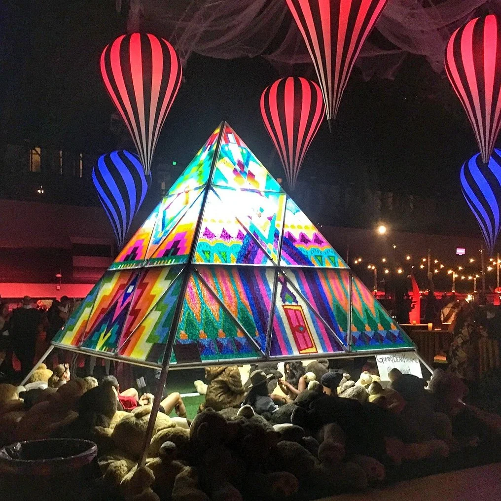 gummy bear pyramid 9.jpg