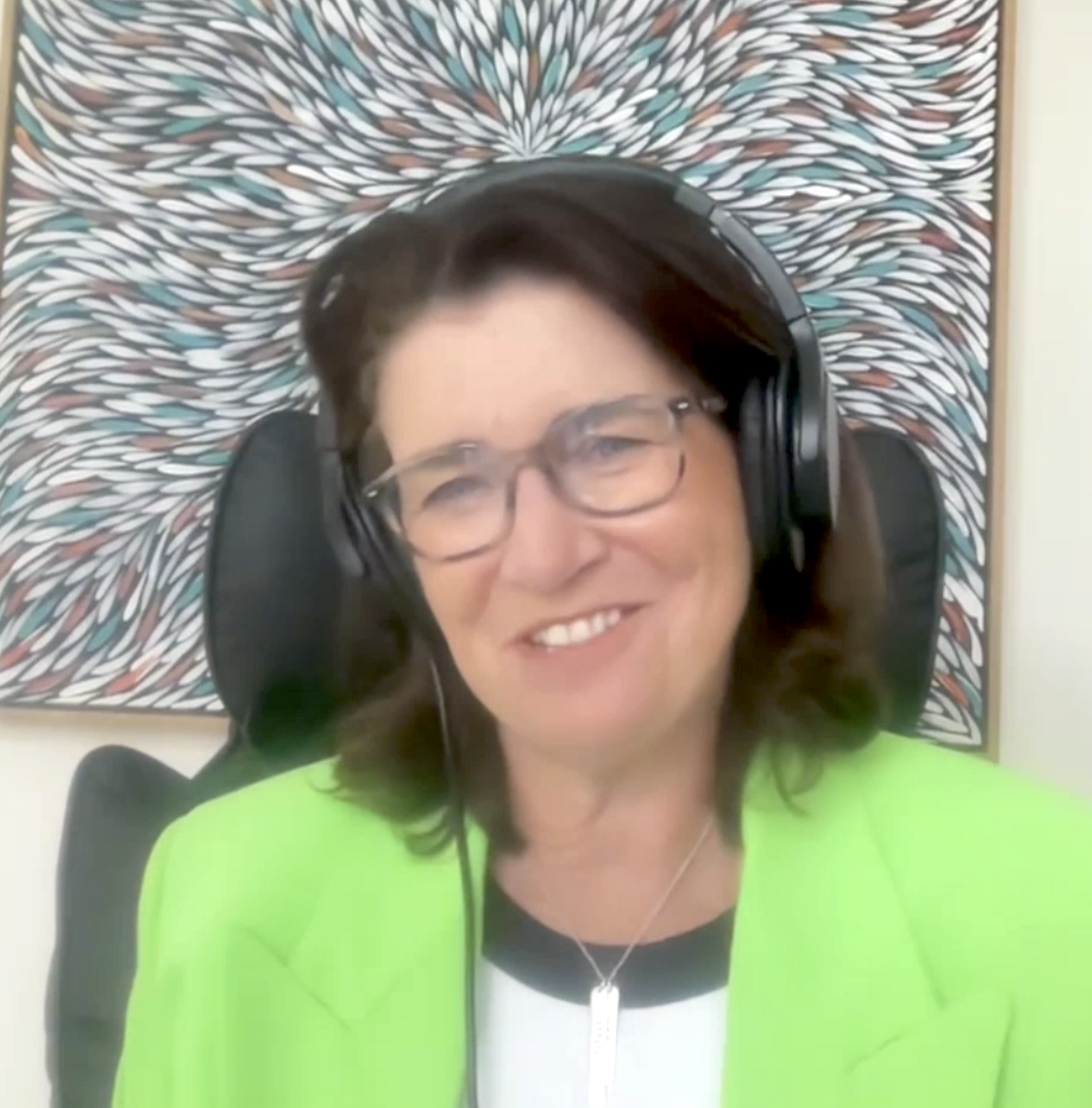 Human Leadership in the Age of AI: Story Intelligence with Gabrielle Dolan