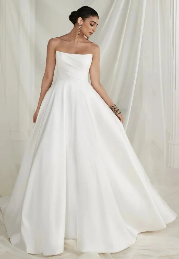 Justin Alexander - Estelle