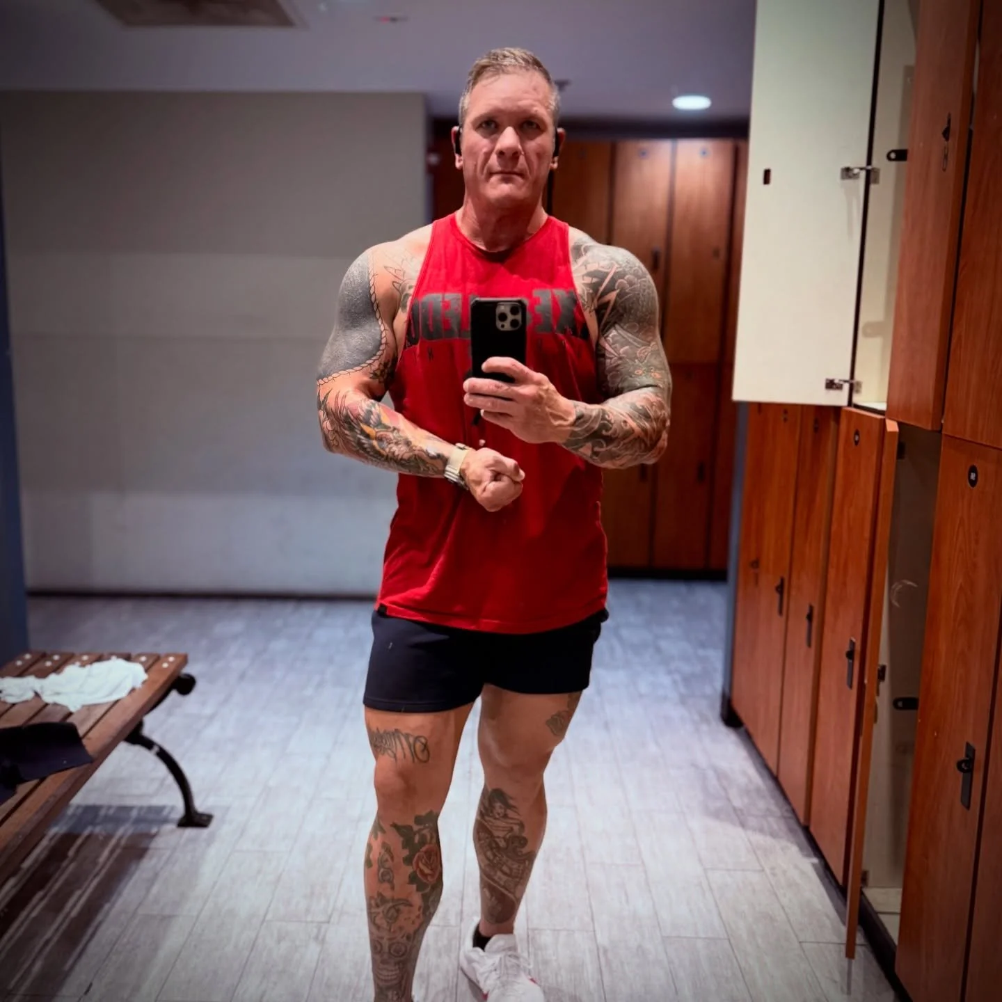 Back to the regularly scheduled program.  Getting back in the groove since the show I did has been a challenge.  Work got busy, life stuff got busy, and coming down from the high of the show experience definitely hit me.  Fell off on my diet, trainin