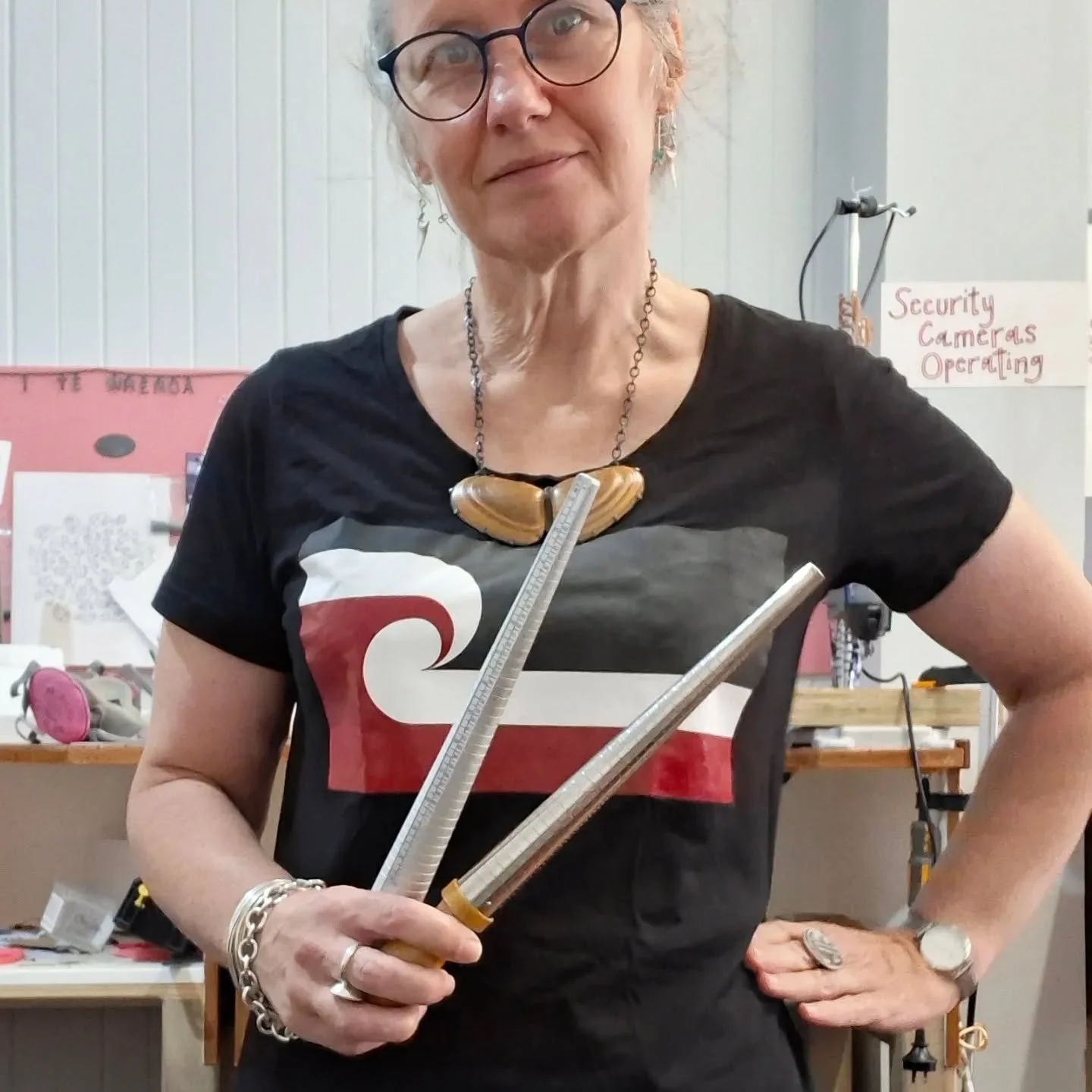 The difference between having a ring sizing stick and this nonsense I have been doing for the last 25 years.
I needed to size a heap of rings before listing them on my website last weekend and the thought of using my usual 'ringstake, vivid, and fing