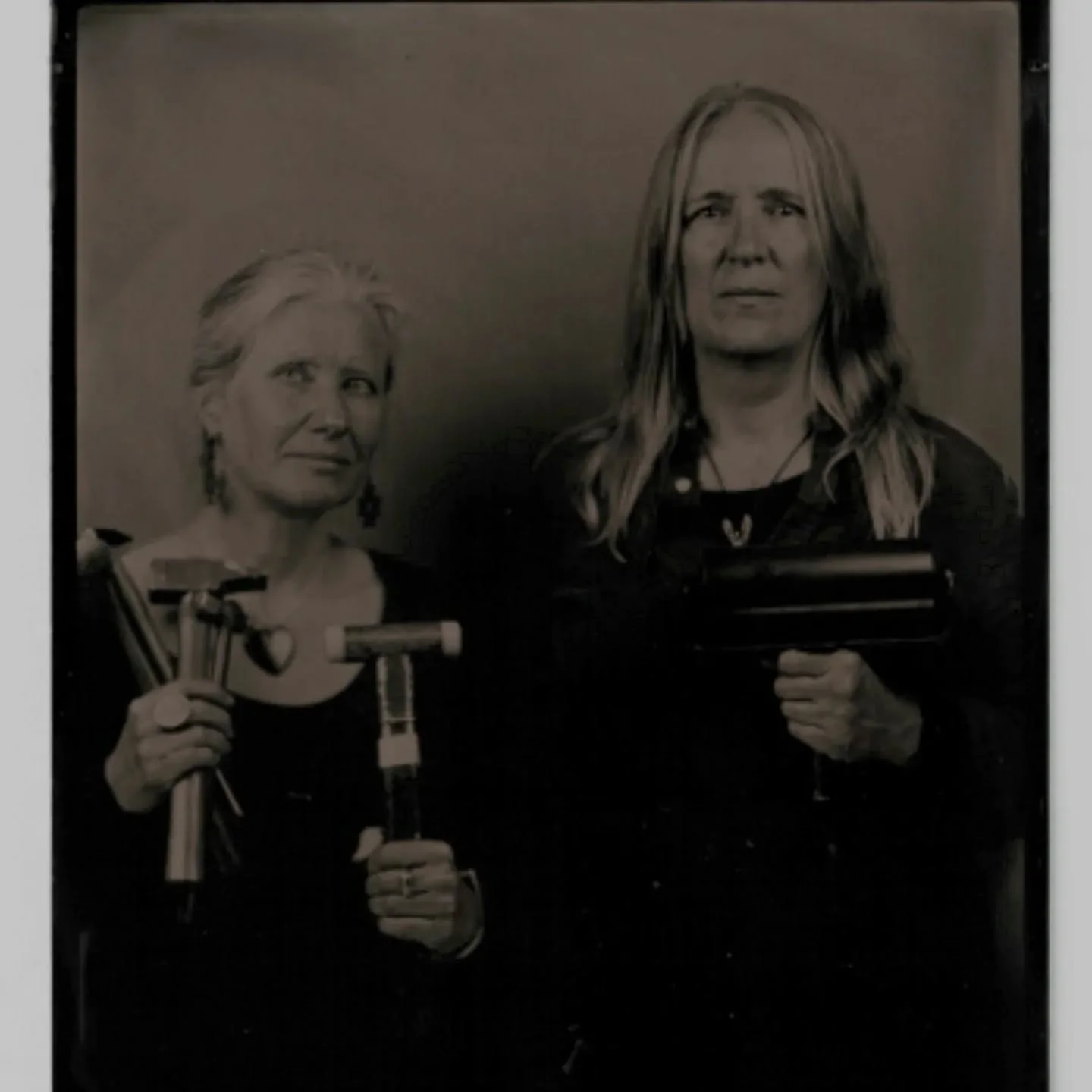 Spinster-core.
The aunties and their tools. 
I like to think that one day my great niece and nephew will find this image and marvel that they hadn't realised their great auntie and her friend @catherinemacdonaldartist were possibly serial killers. 

