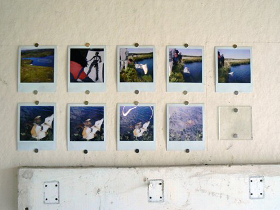 Installation - Hold your breath for these shy bubbles - potoroid documentation of Process(ion) 02 - 2007