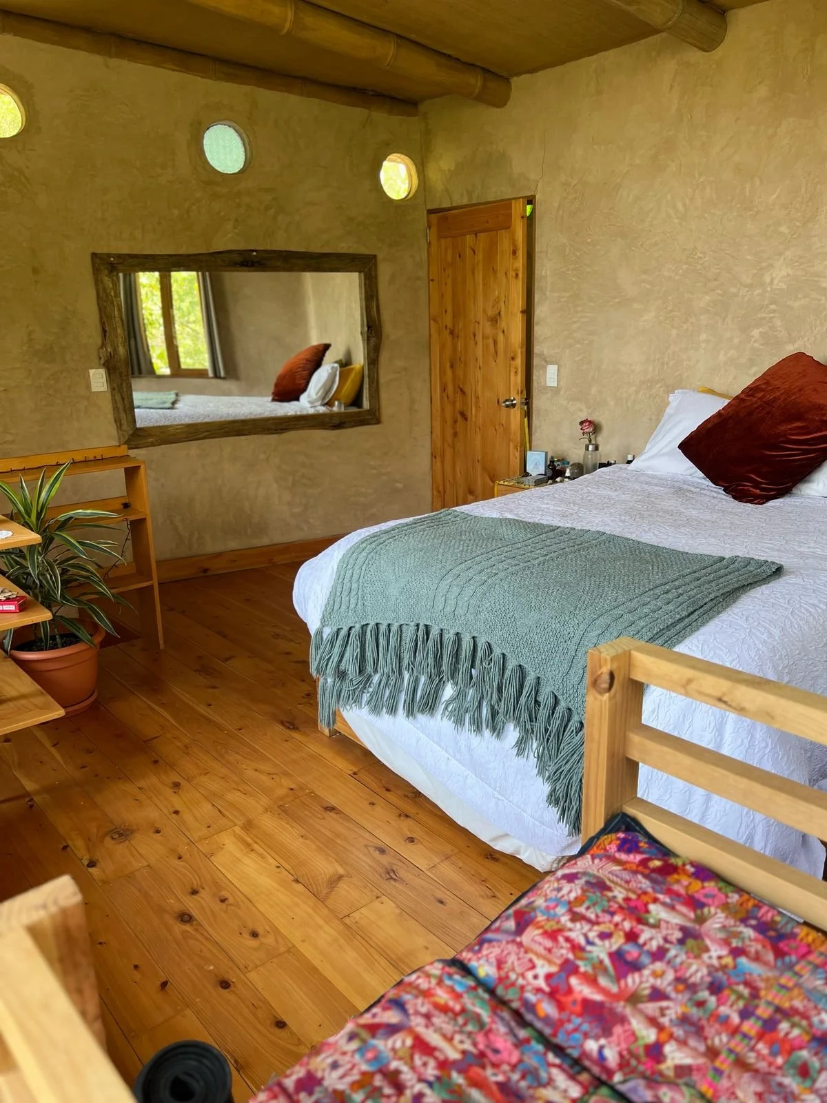 PHOTO-2025-04-17-08-20-53 2.jpg