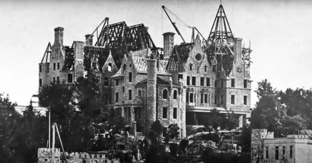 Boldt-Castle-Under-Consctruction-1-1024x536.jpeg