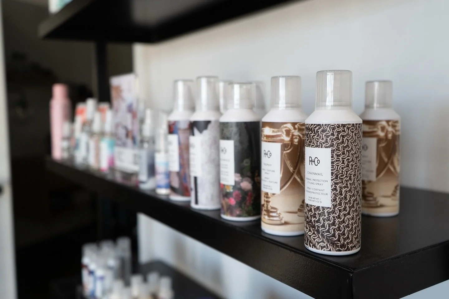 We only stock what works. R+Co keeps your color fresh, your extensions soft, and your hair living its best life.
Shop your favorites during your next visit 🖤 
#utahhairsalon #utahhair #luxuryhaircare #hairproducts #salonproducts #syracuseutah @randc