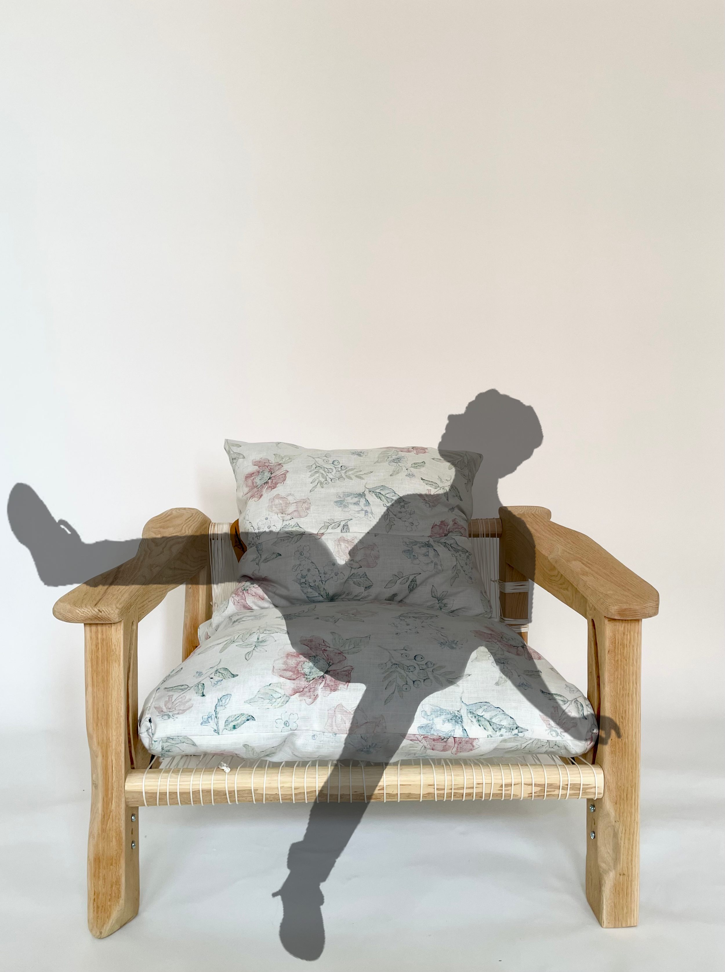'wideboy' chair