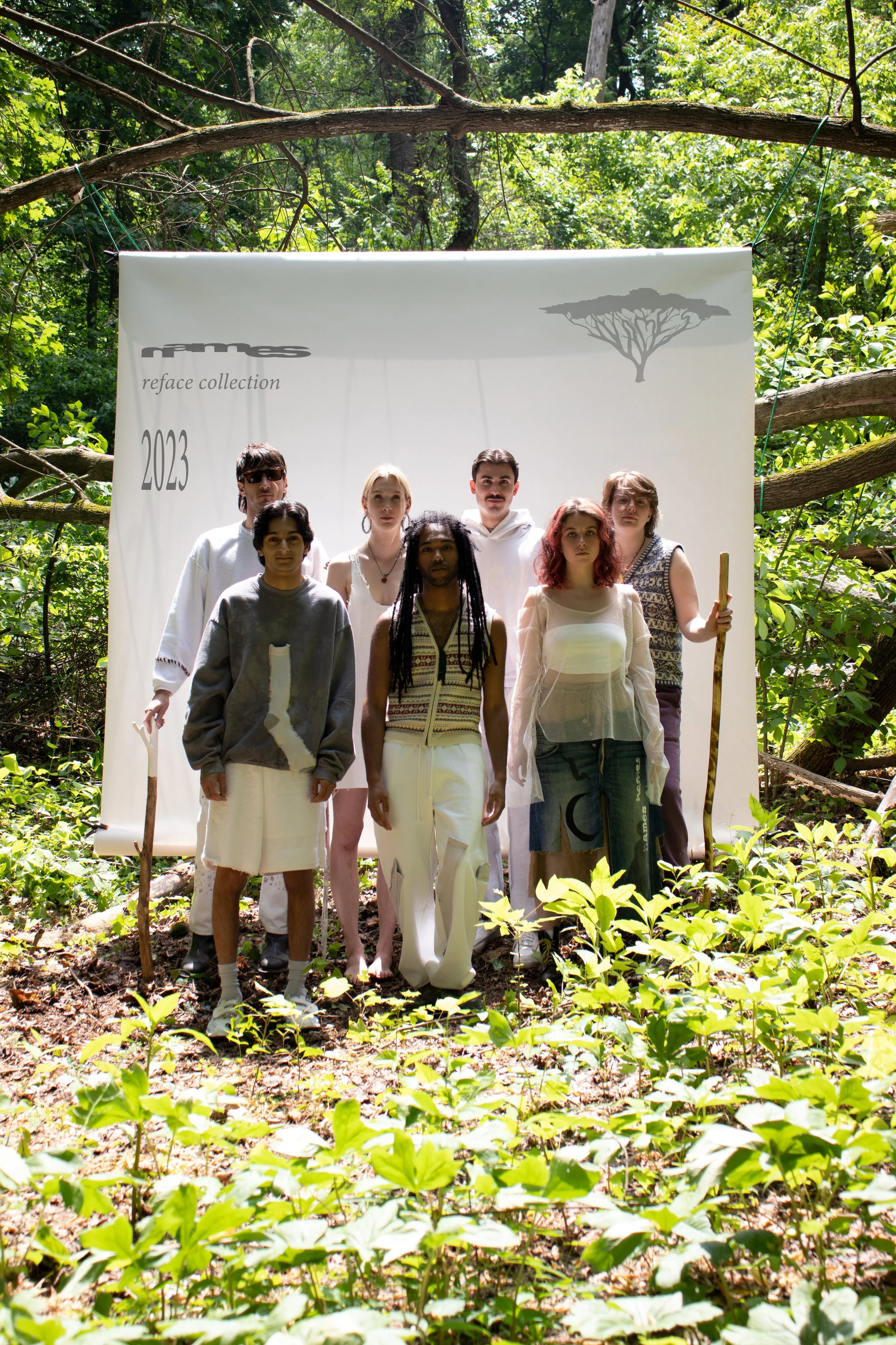 group2.jpg
