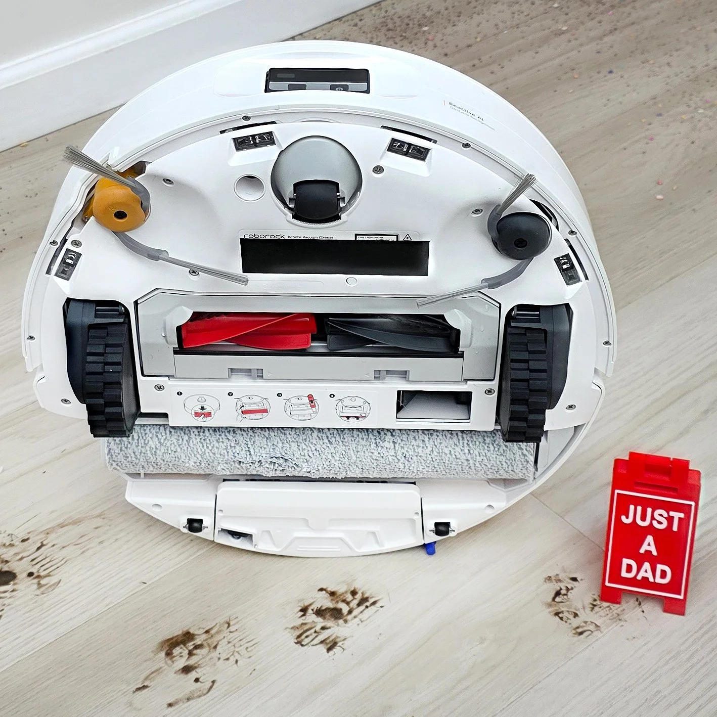 Roborock Qrevo Cruv 2 Flow Robot Vacuum and Mop review cleaning mopping floor
