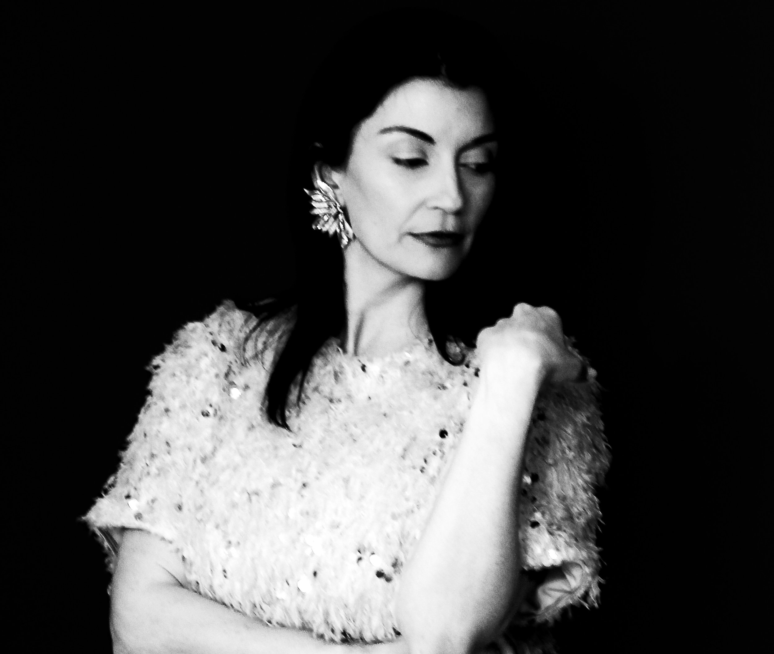 ANTIQA A&N-34 cropped.jpg