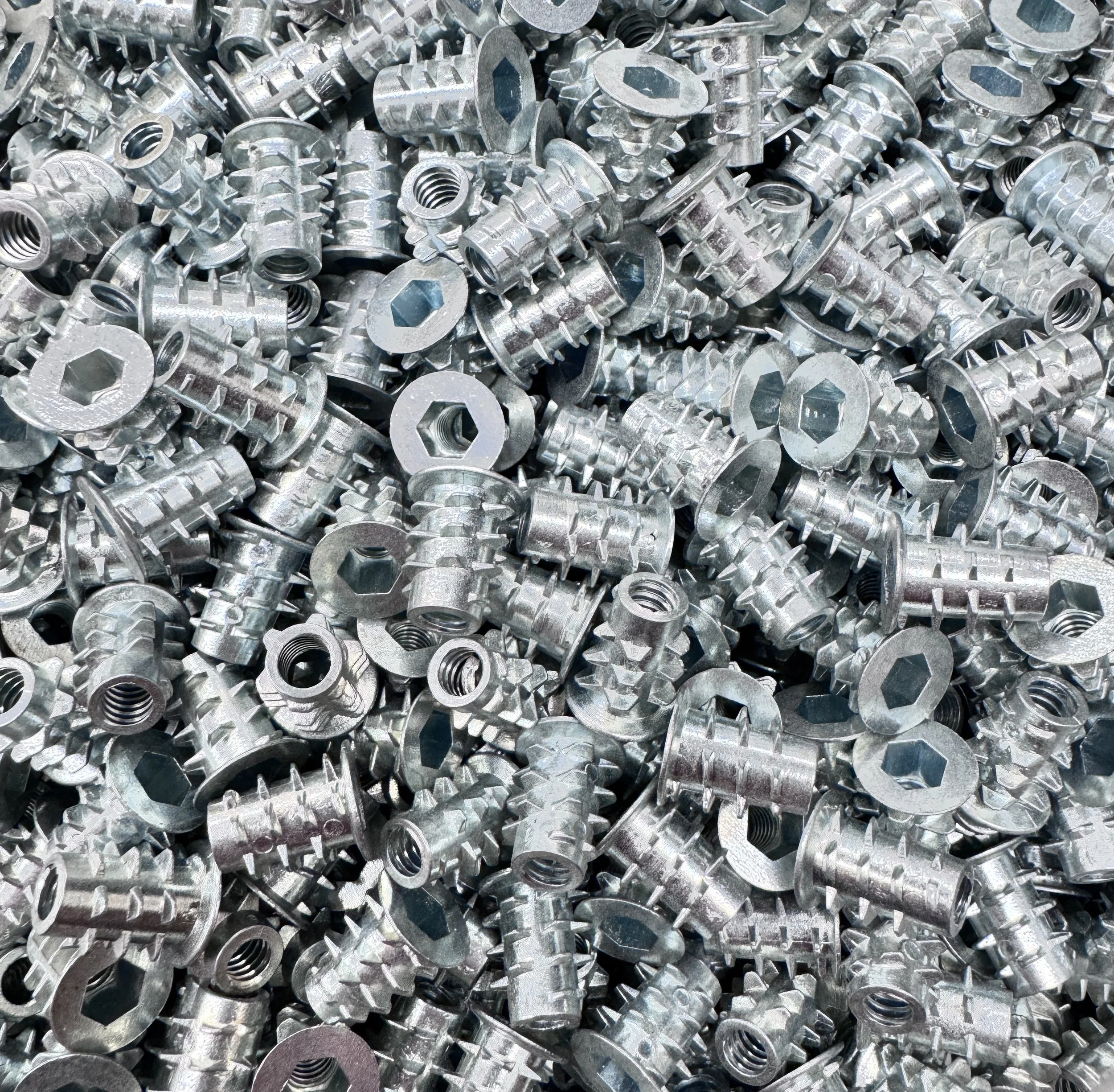 tuerca tipo-D 3/16x1/2 pulgada barrilito con tope